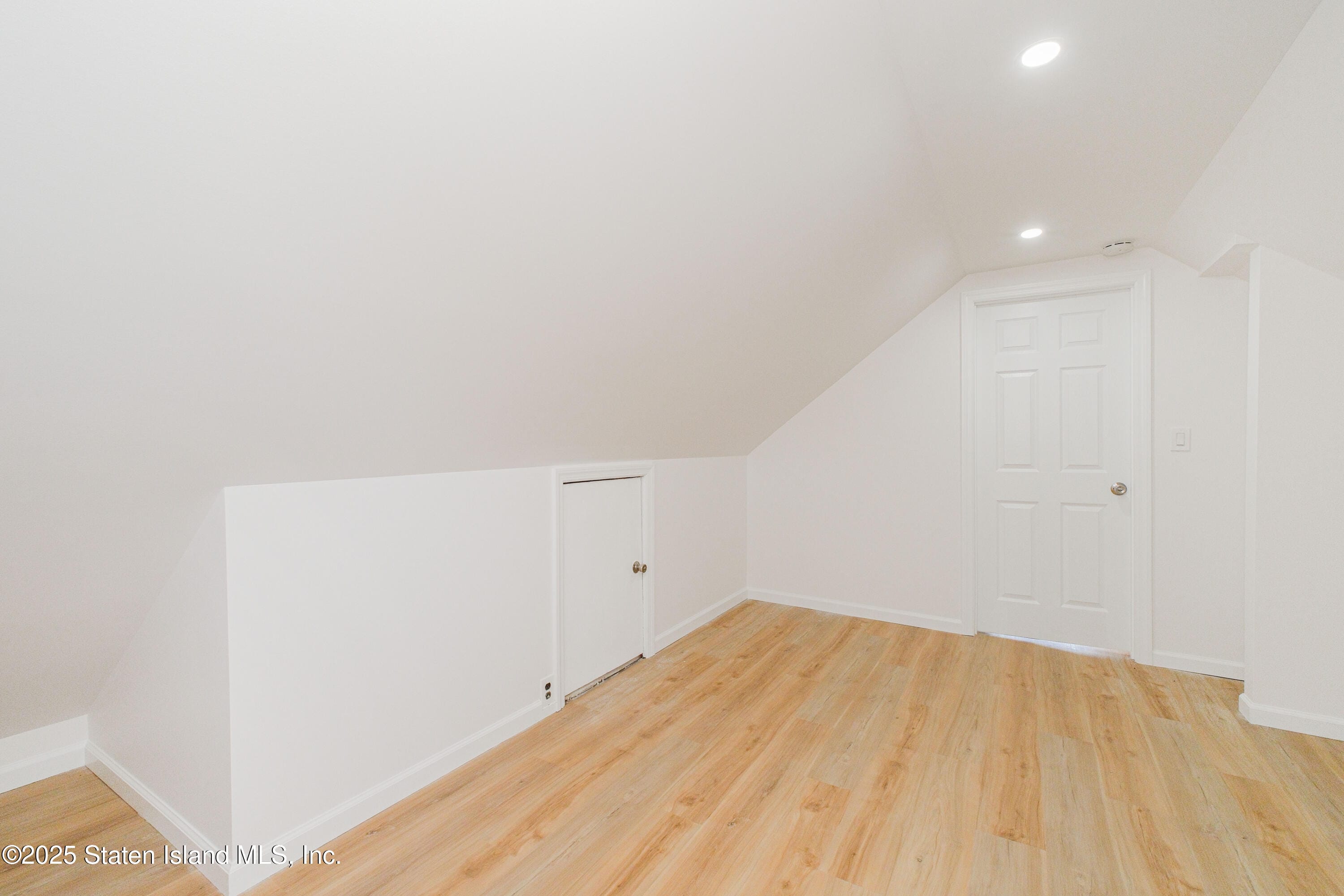 435 Castleton Avenue, Staten Island, NY, 10301 image 24