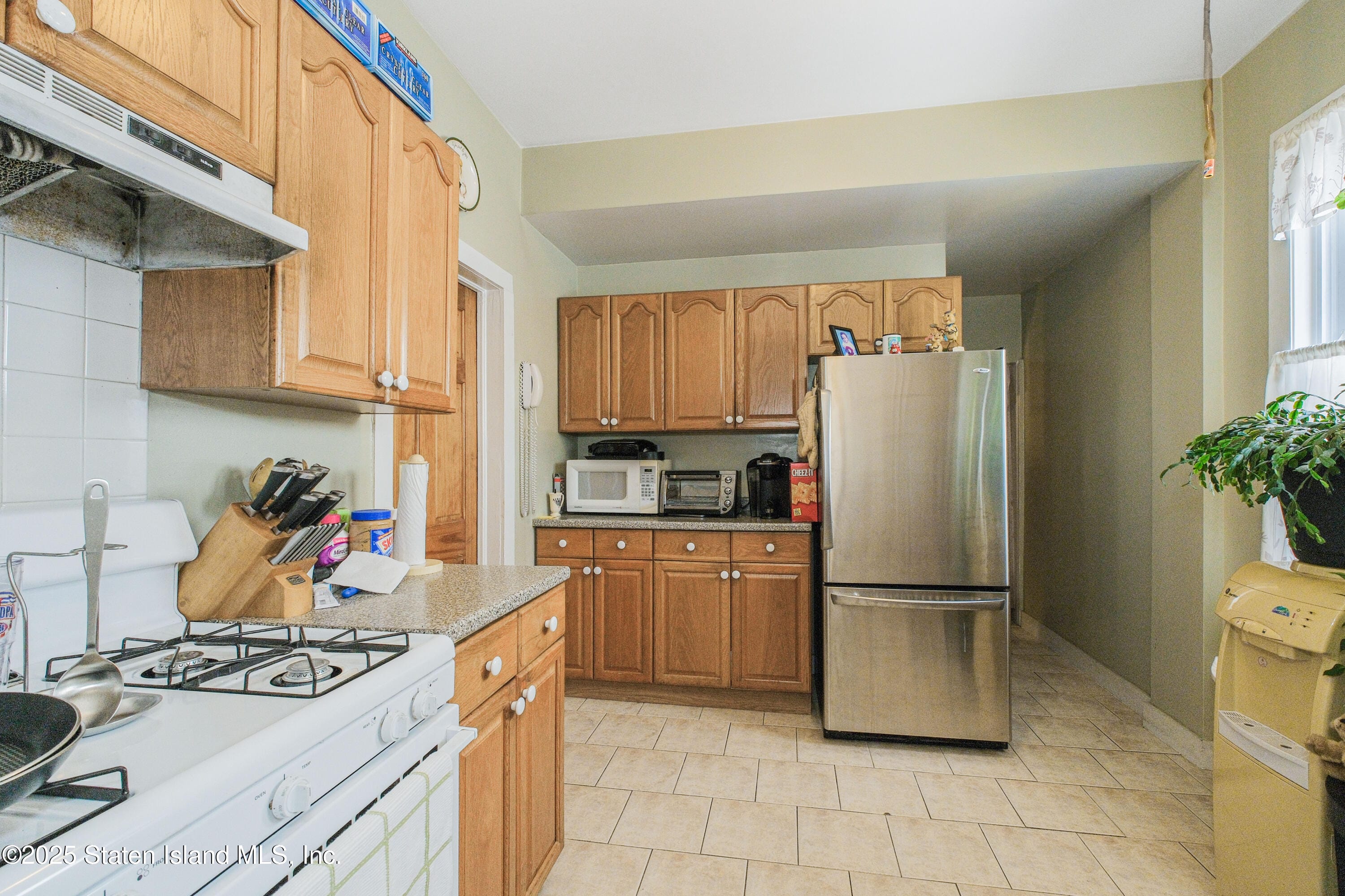 435 Castleton Avenue, Staten Island, NY, 10301 image 40