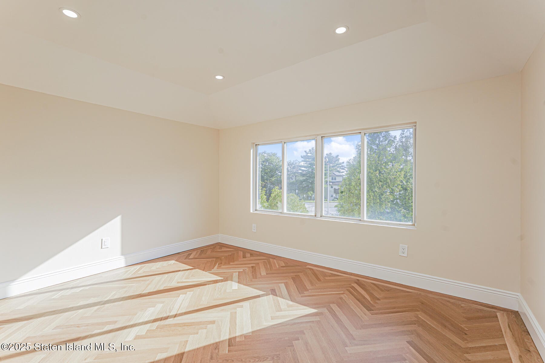 155 Woodcutters Lane, Staten Island, NY, 10306 image 19