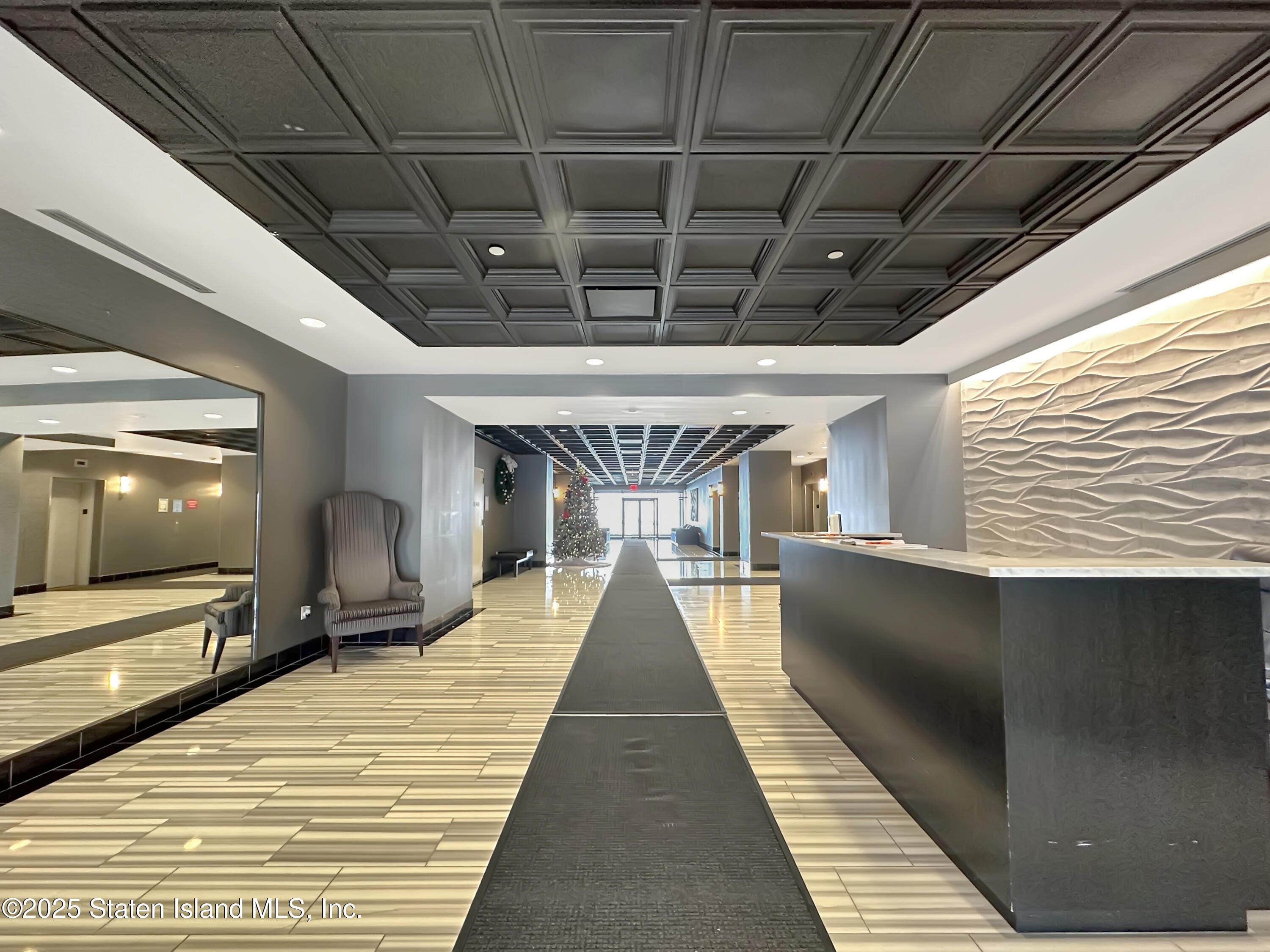 90 Bay Street Landing 1e Image 3