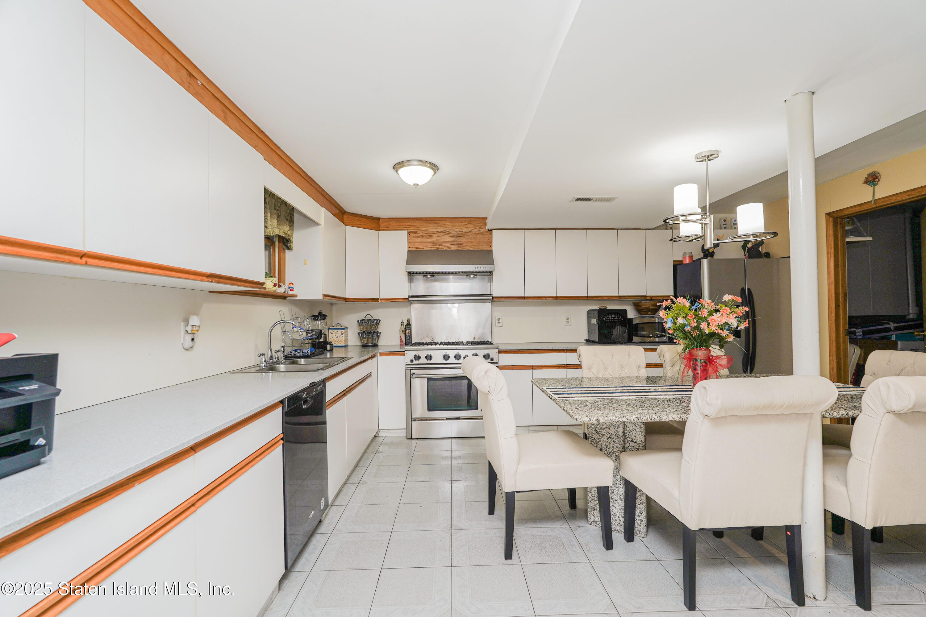 32 Hunton Street, Staten Island, NY, 10304 image 21