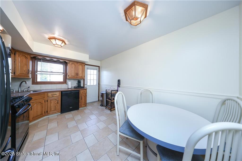 33 Church Avenue, Staten Island, NY, 10314 image 24