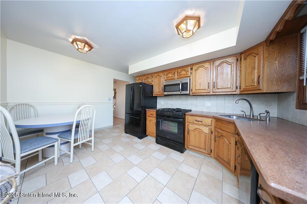 33 Church Avenue, Staten Island, NY, 10314 image 26