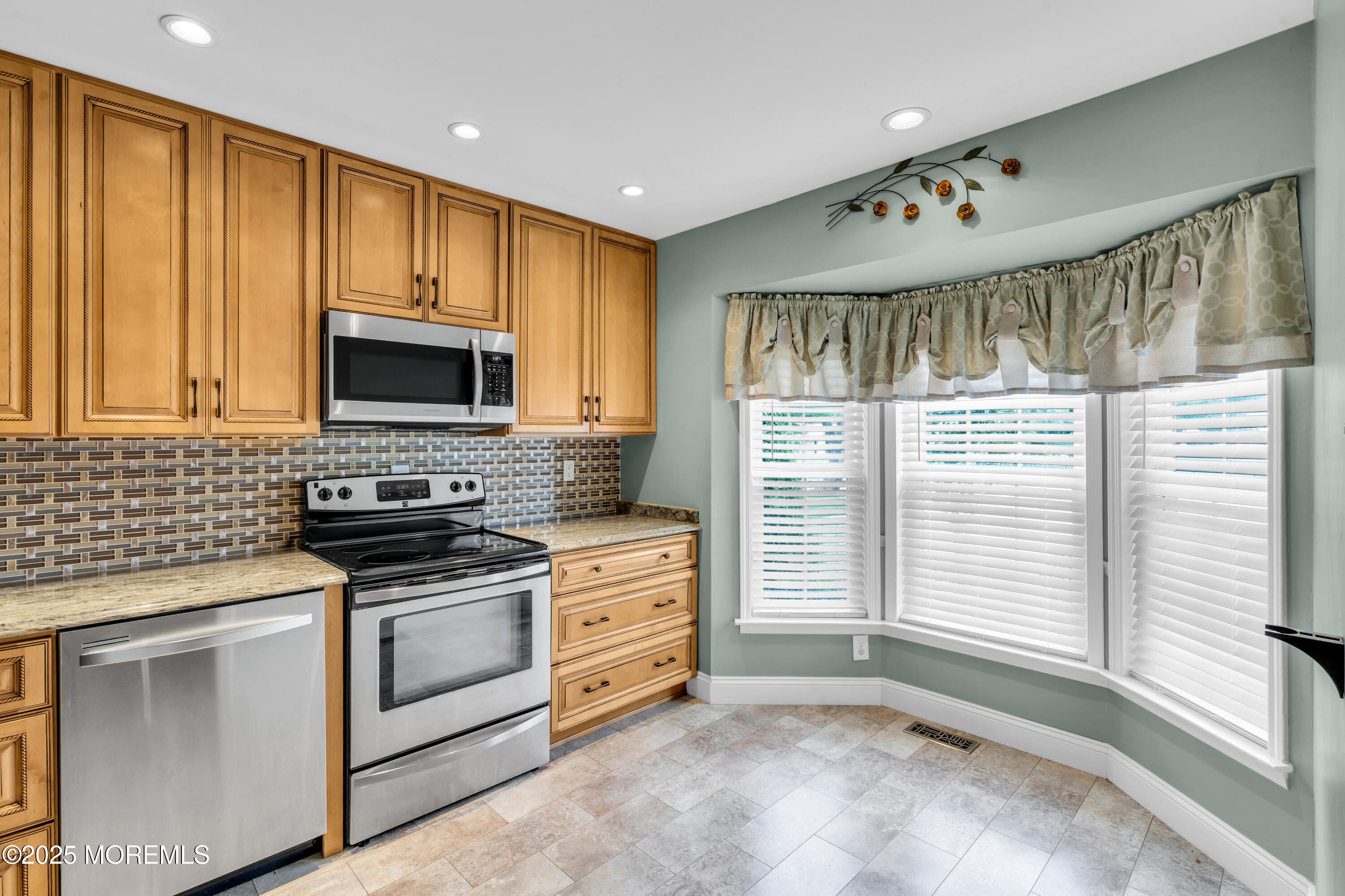 27 Benjamin Franklin Drive B, Monroe, NJ, 08831 image 9