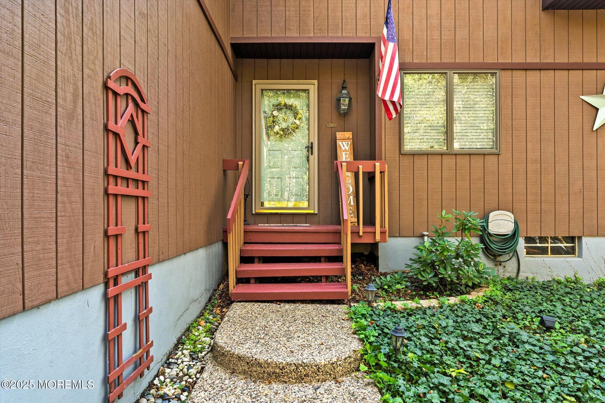 619 Hanover Drive Image 4