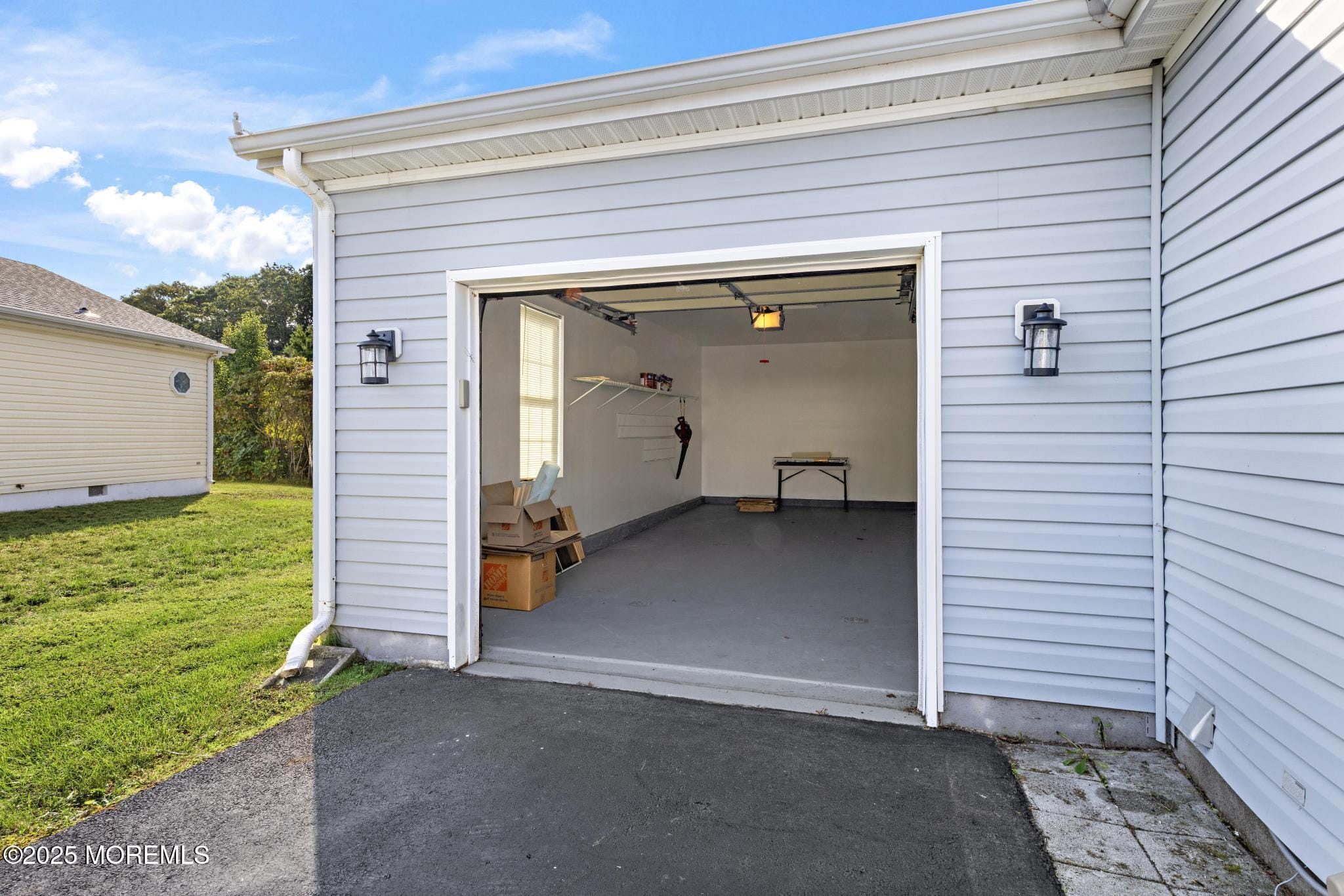 40 Pine Grove Avenue Image 4