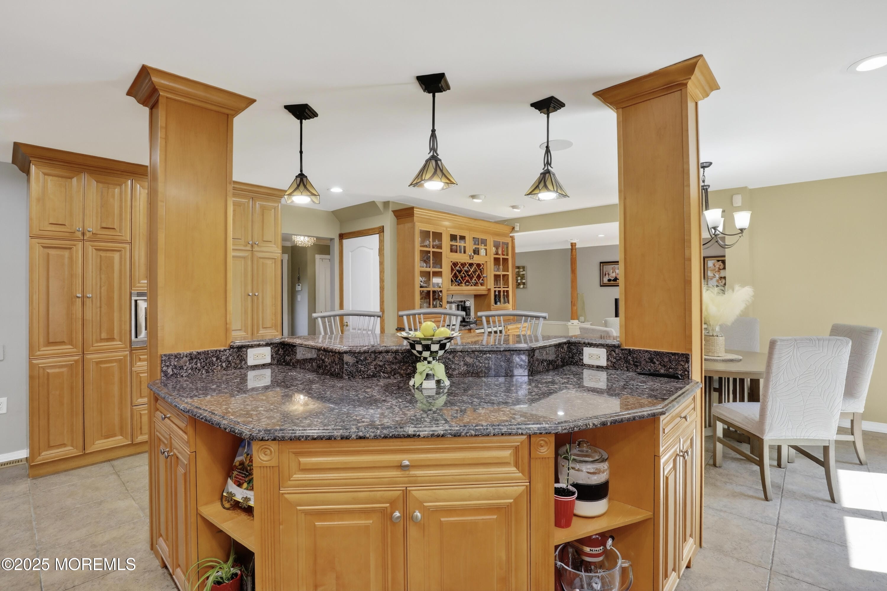 8 Kensington Drive, Manalapan, NJ, 07726 image 15