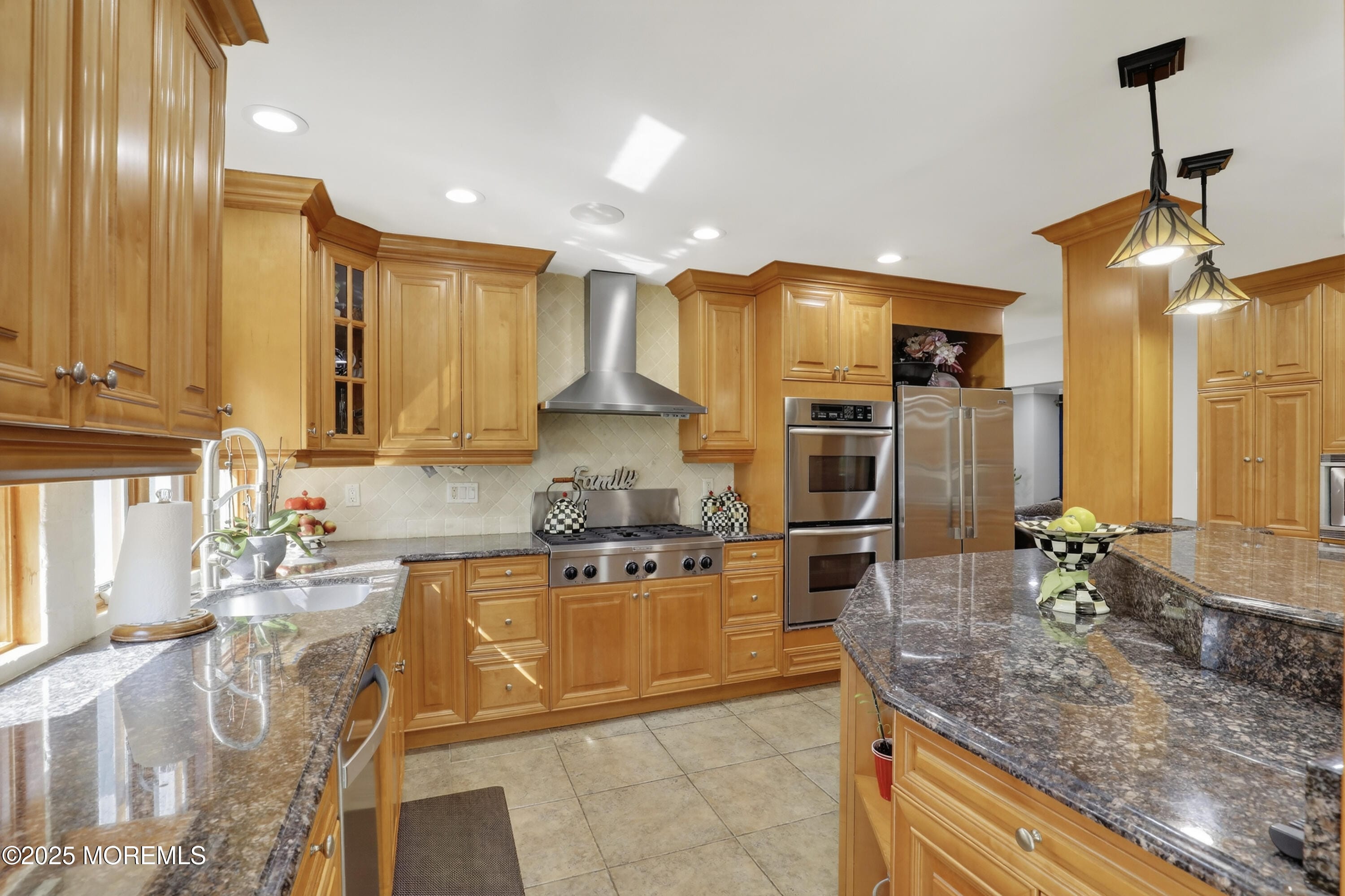 8 Kensington Drive, Manalapan, NJ, 07726 image 16