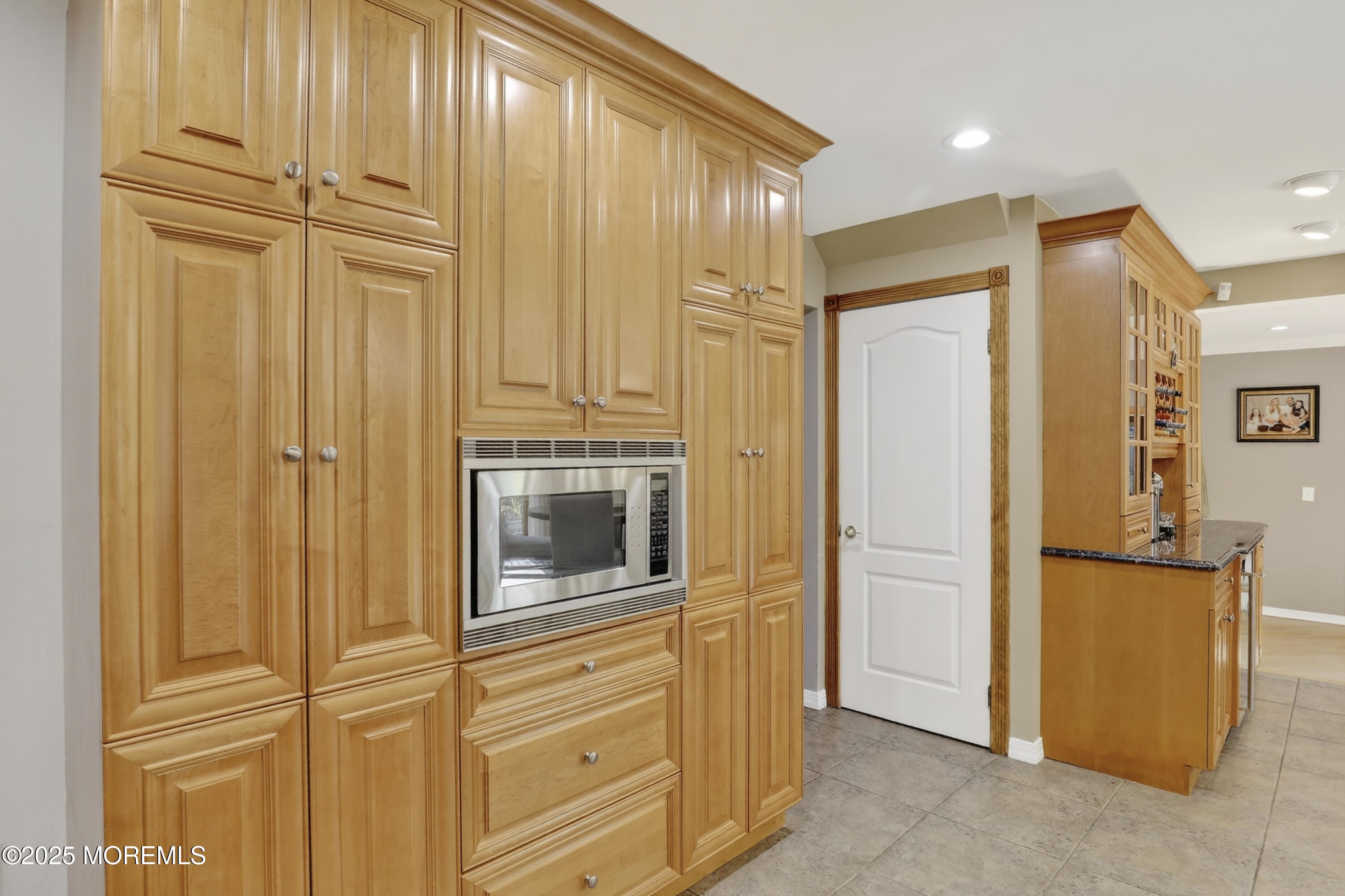 8 Kensington Drive, Manalapan, NJ, 07726 image 19