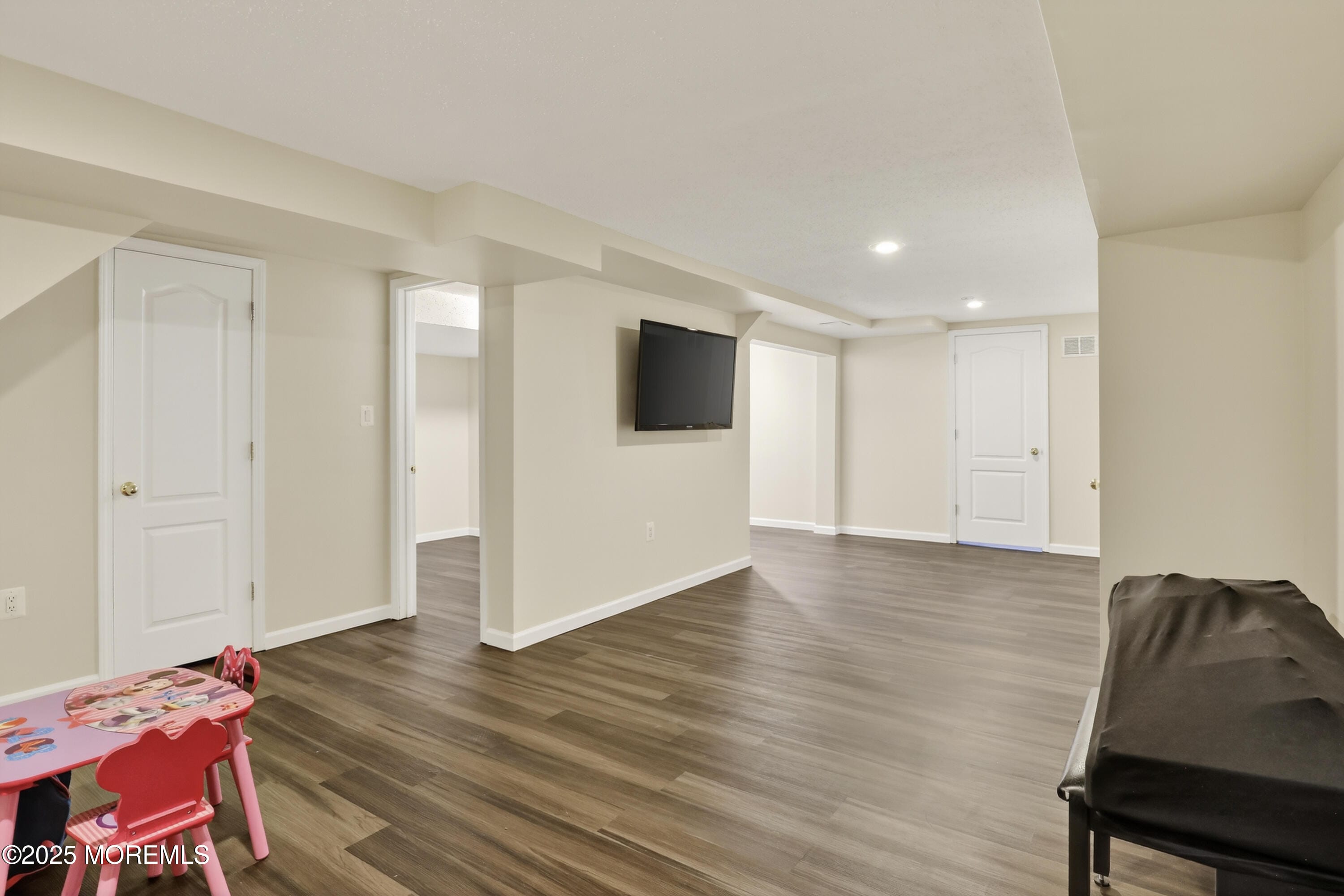 8 Kensington Drive, Manalapan, NJ, 07726 image 43
