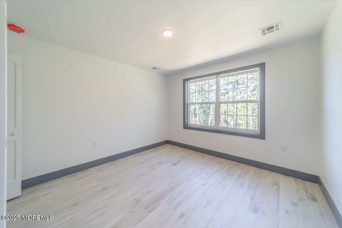 187 Grand Central Parkway, Bayville, NJ, 08721 image 31