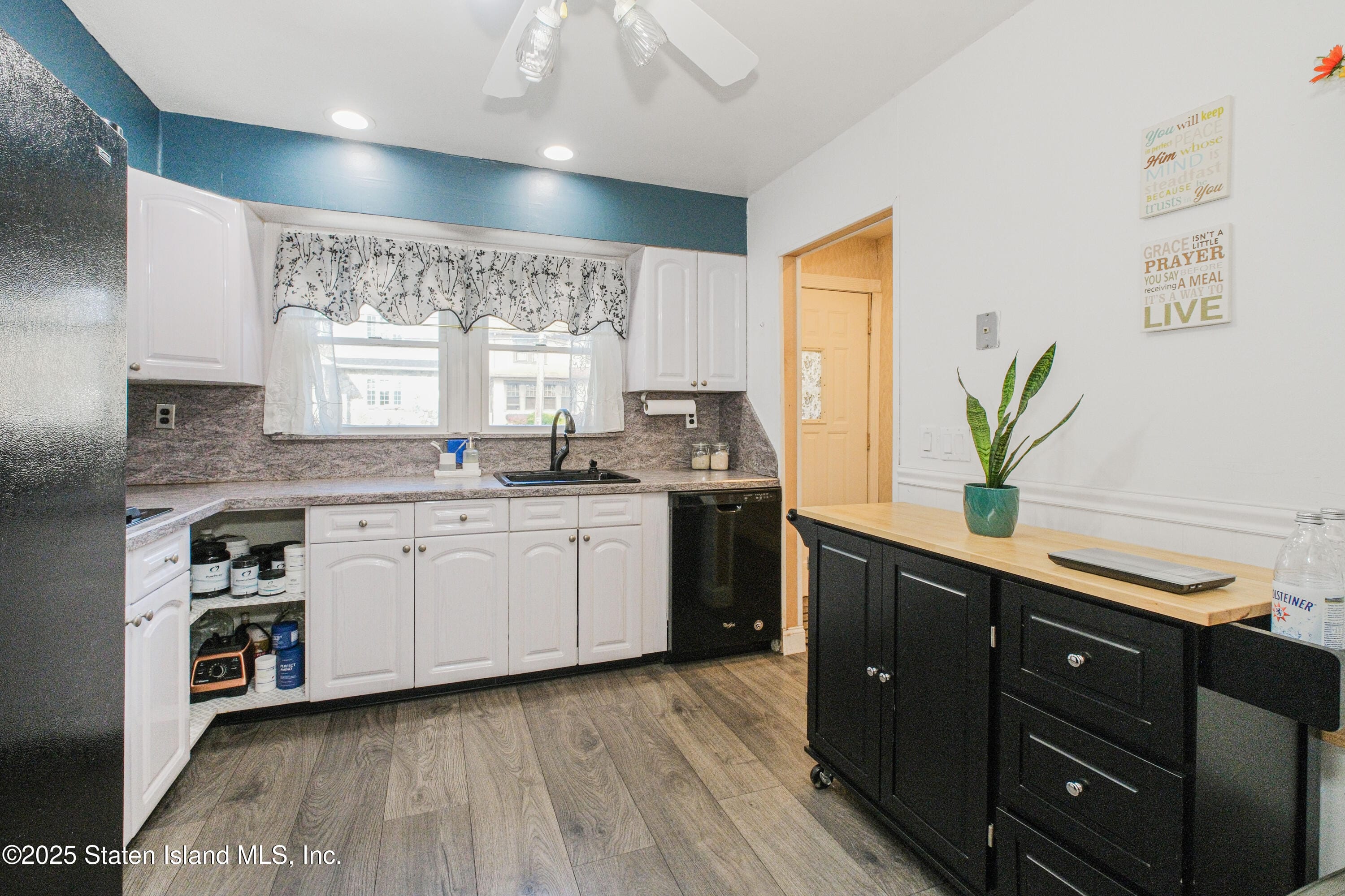 32 Mobile Avenue, Staten Island, NY, 10306 image 10