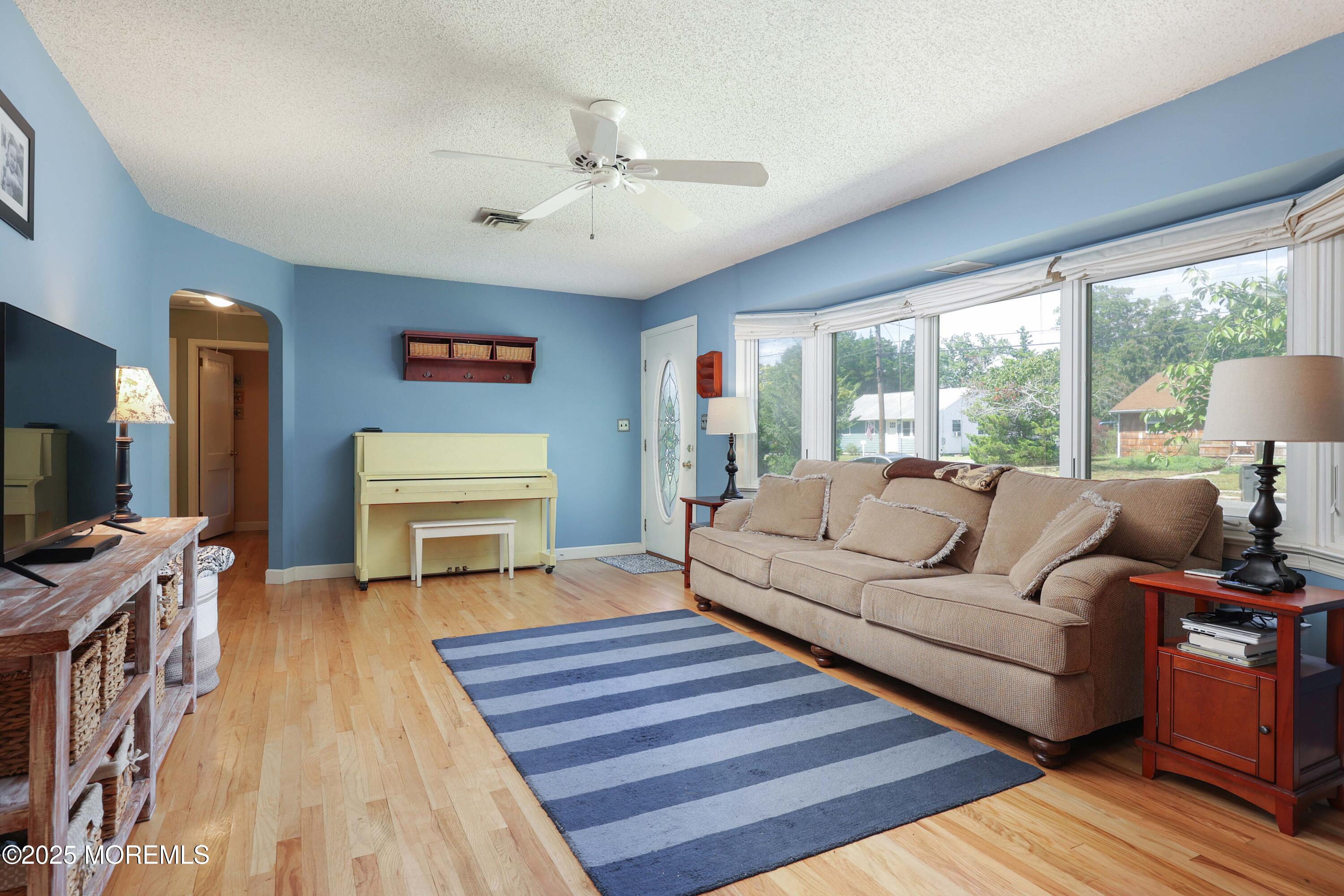 507 Terrace Avenue Image 5