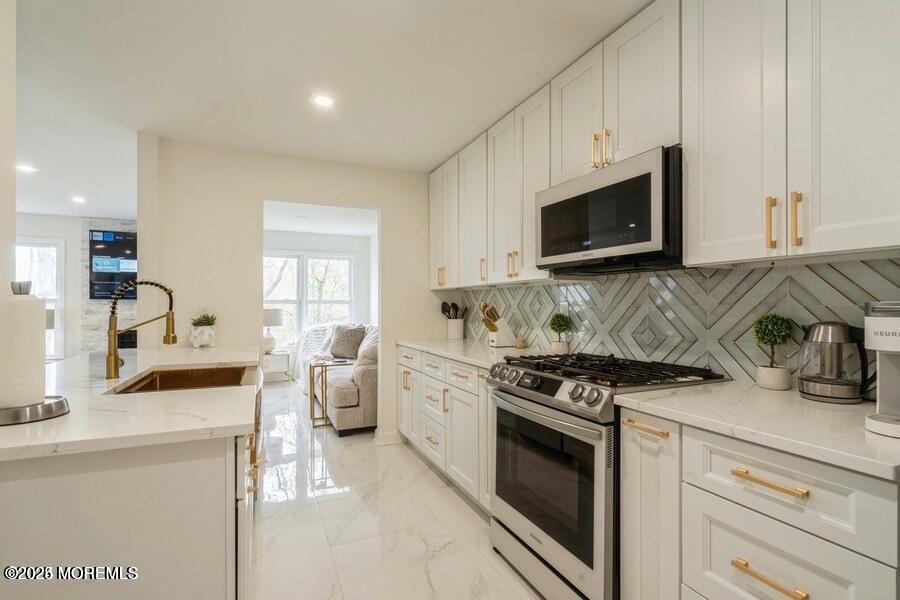 34 Oak Knoll Drive, Matawan, NJ, 07747 image 7