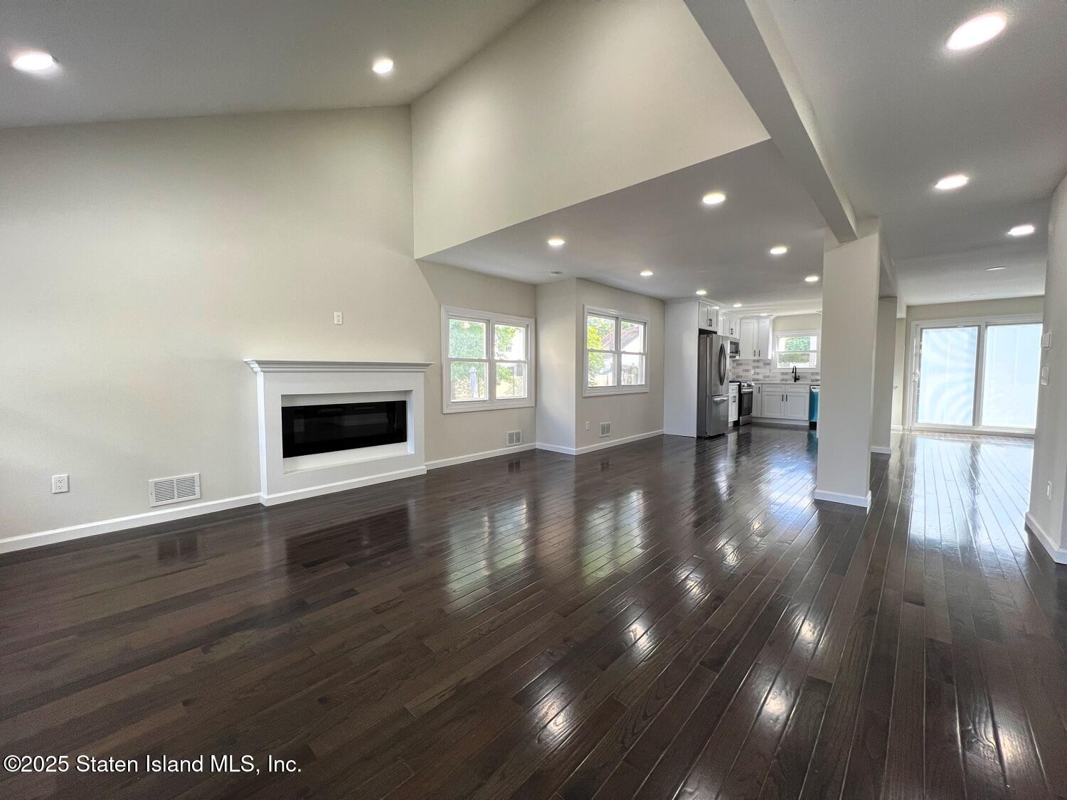 135 Mc Arthur Avenue, Staten Island, NY, 10312 image 6