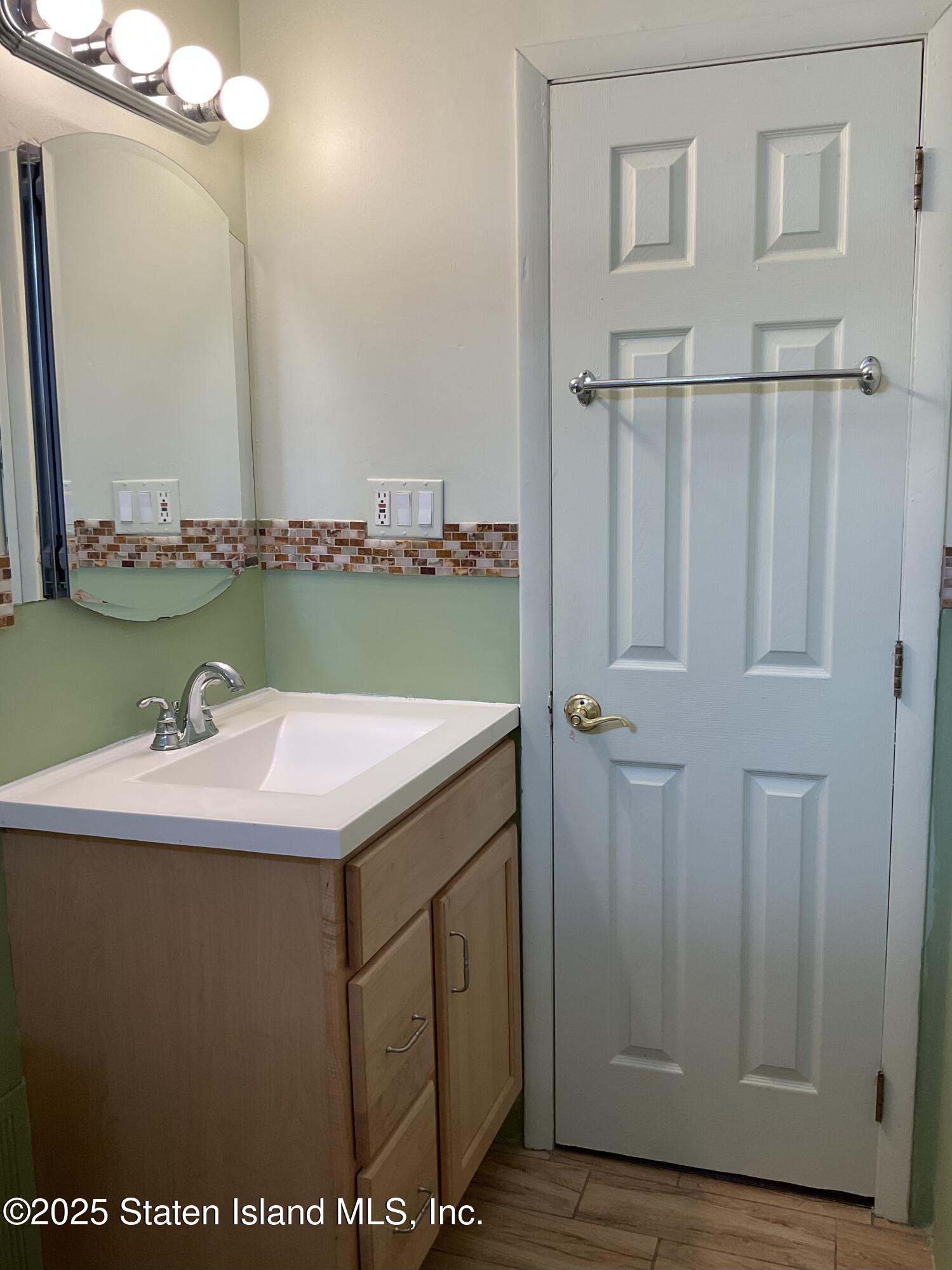 109 Greencroft Avenue, Staten Island, NY, 10308 image 38