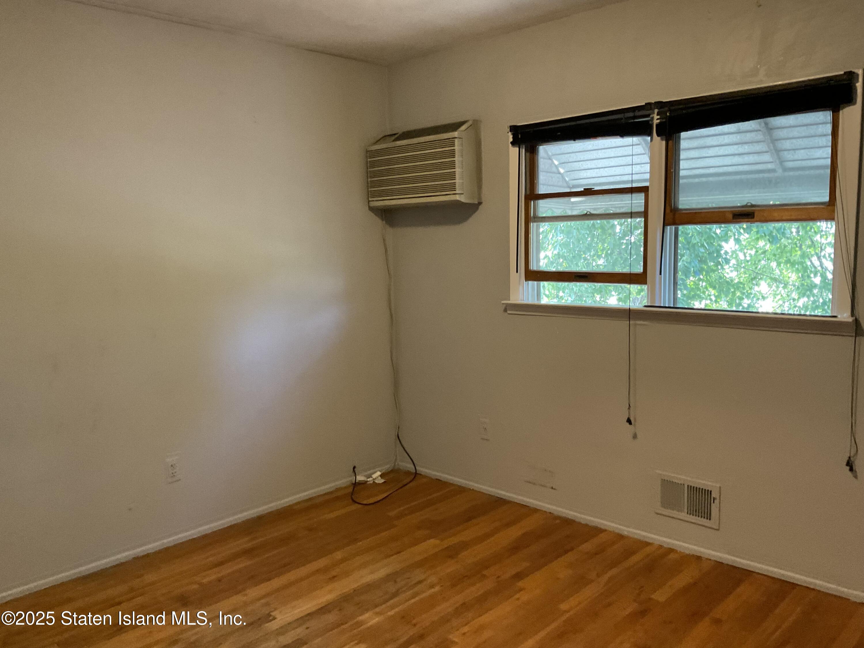 109 Greencroft Avenue, Staten Island, NY, 10308 image 32