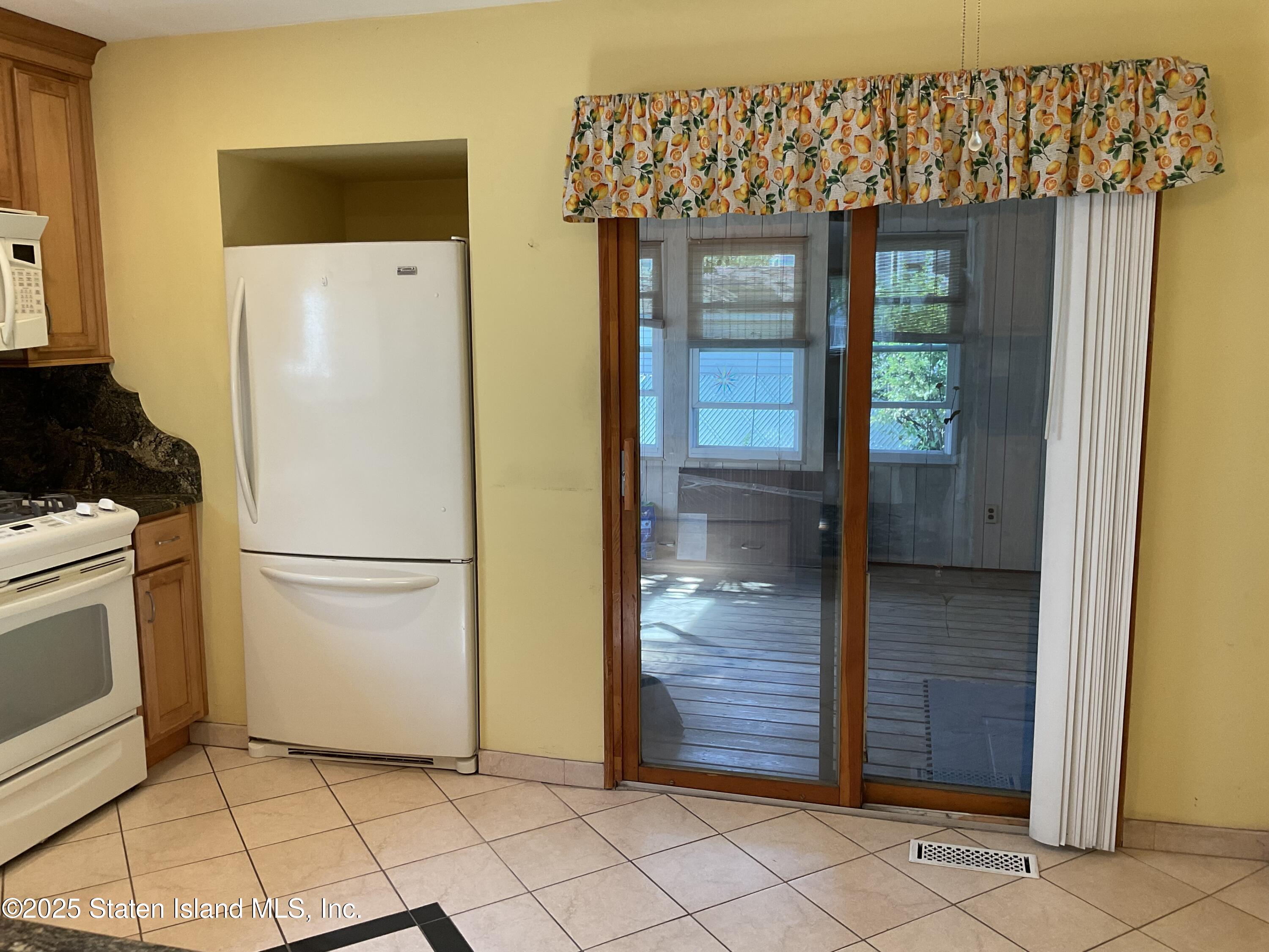 109 Greencroft Avenue, Staten Island, NY, 10308 image 18