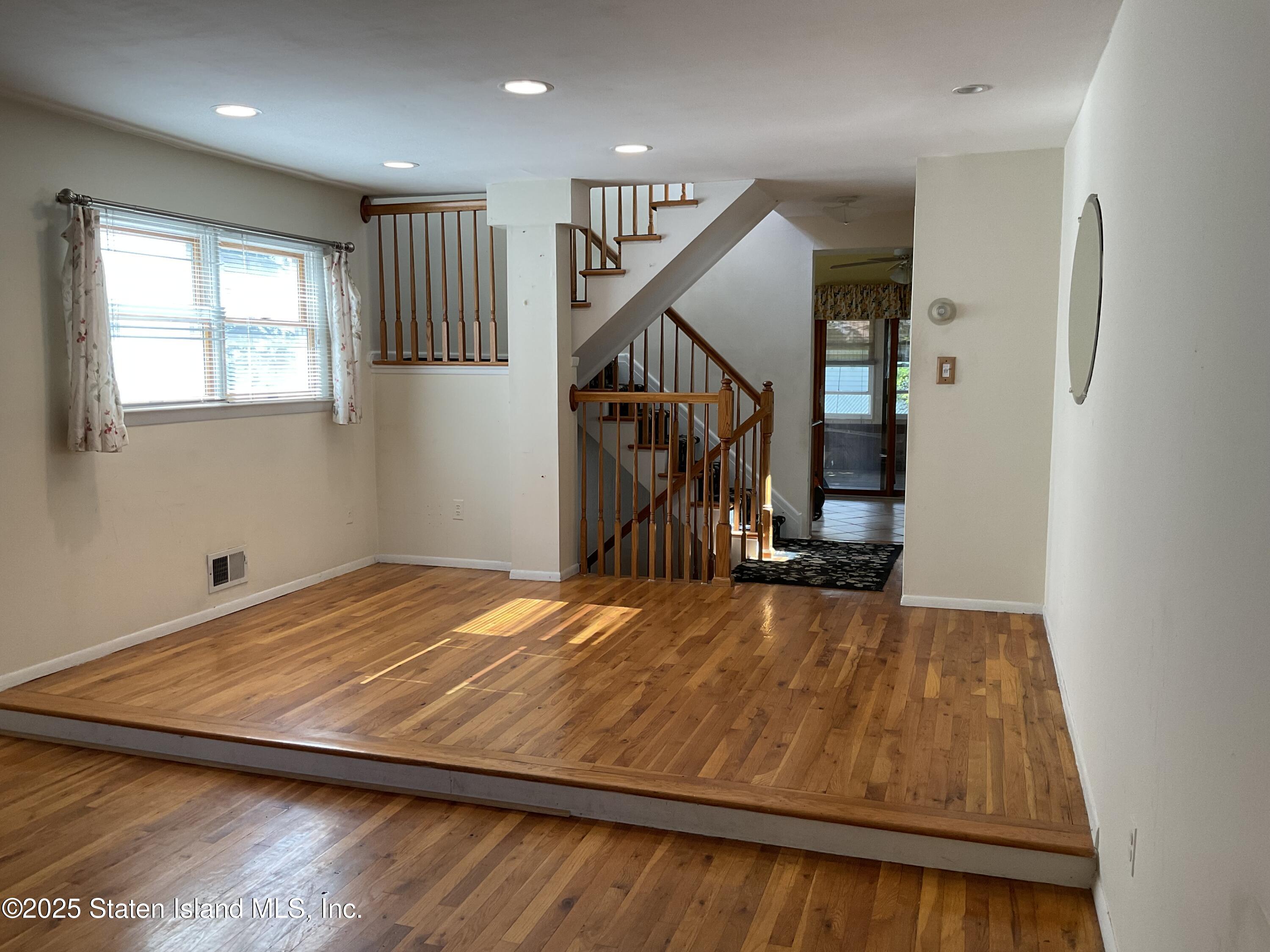 109 Greencroft Avenue, Staten Island, NY, 10308 image 13