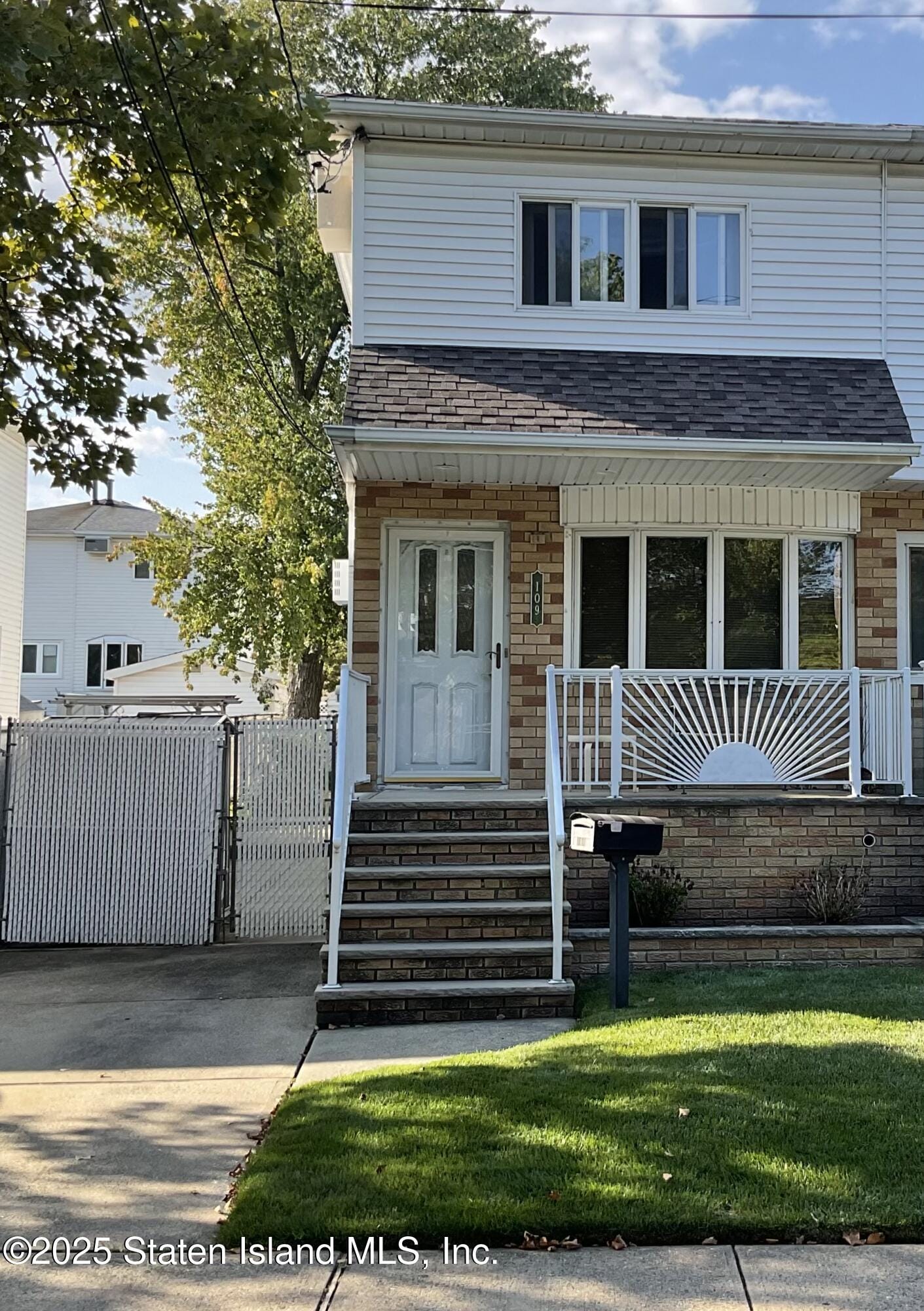 109 Greencroft Avenue Image 4