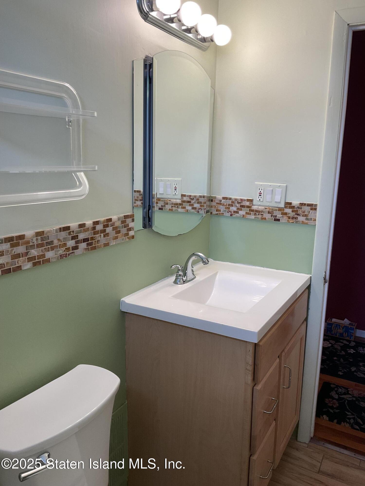 109 Greencroft Avenue, Staten Island, NY, 10308 image 37