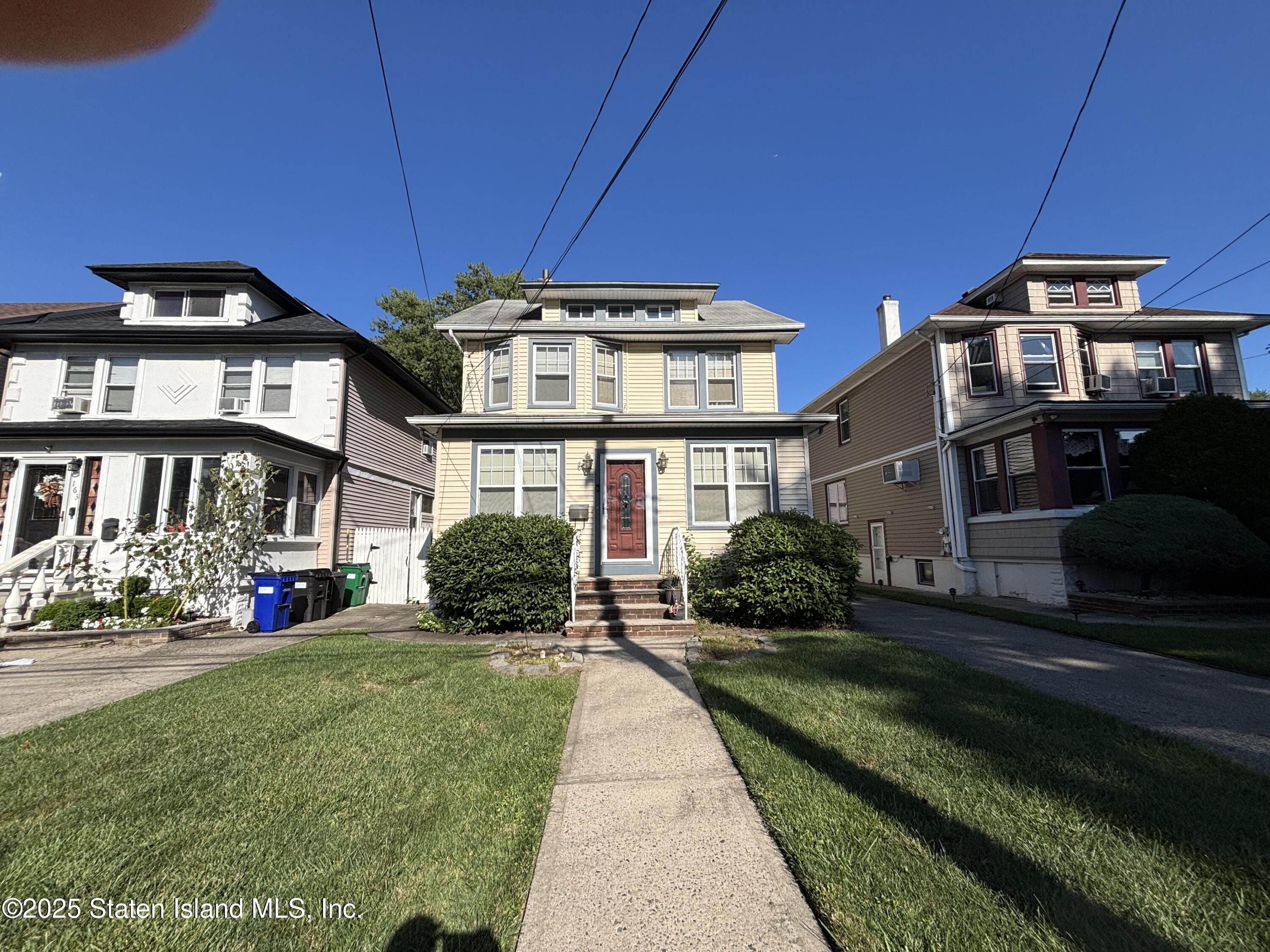 165 Davis Avenue Image 1
