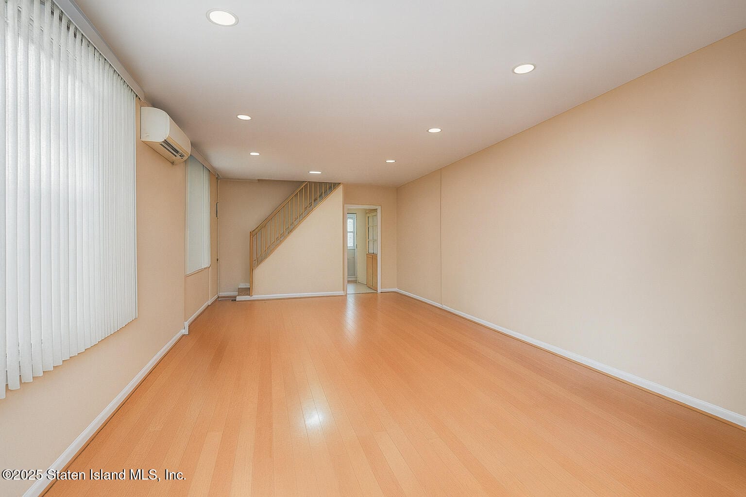 1126 70th Street Image 4