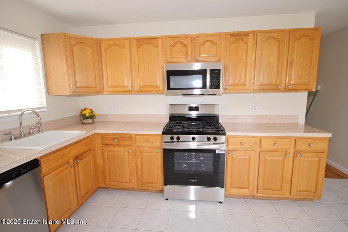 499 Greeley Avenue, Staten Island, NY, 10306 image 10