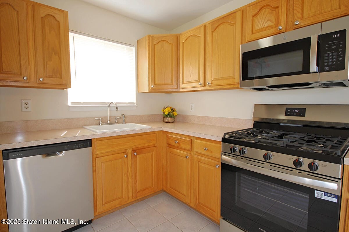 499 Greeley Avenue, Staten Island, NY, 10306 image 11