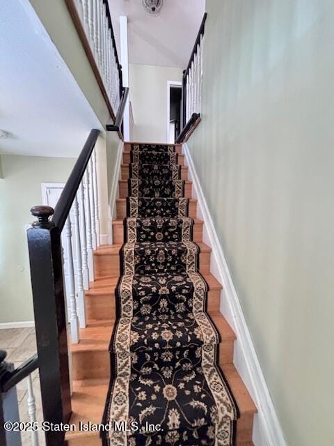 33 White Oak Lane, Staten Island, NY, 10309 image 6