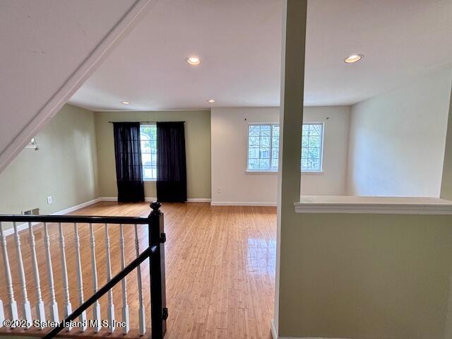 33 White Oak Lane, Staten Island, NY, 10309 image 7