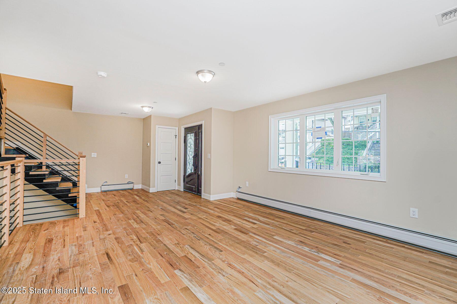 15 Glenwood Avenue Image 4