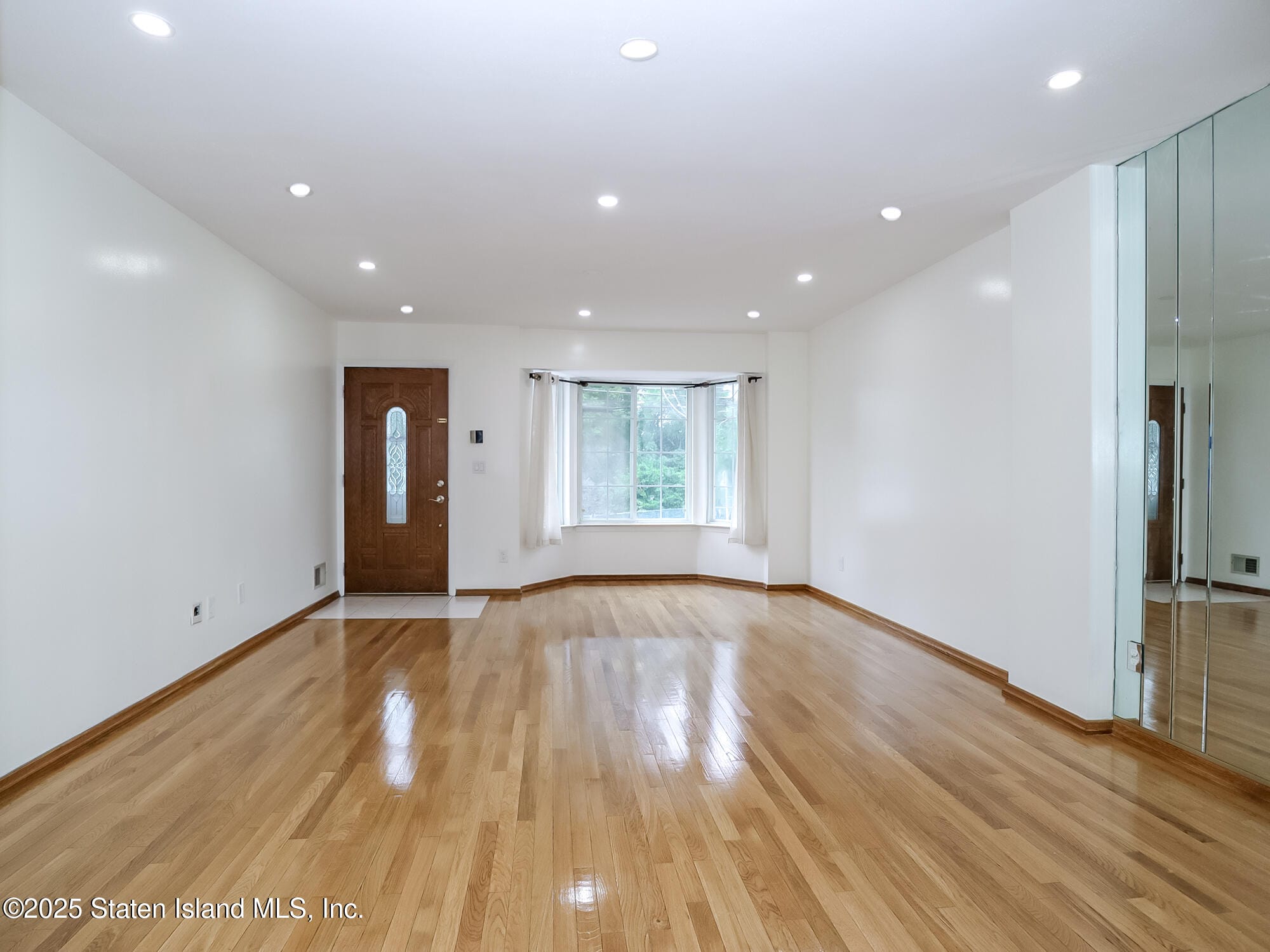 52 Farrell Court Image 3