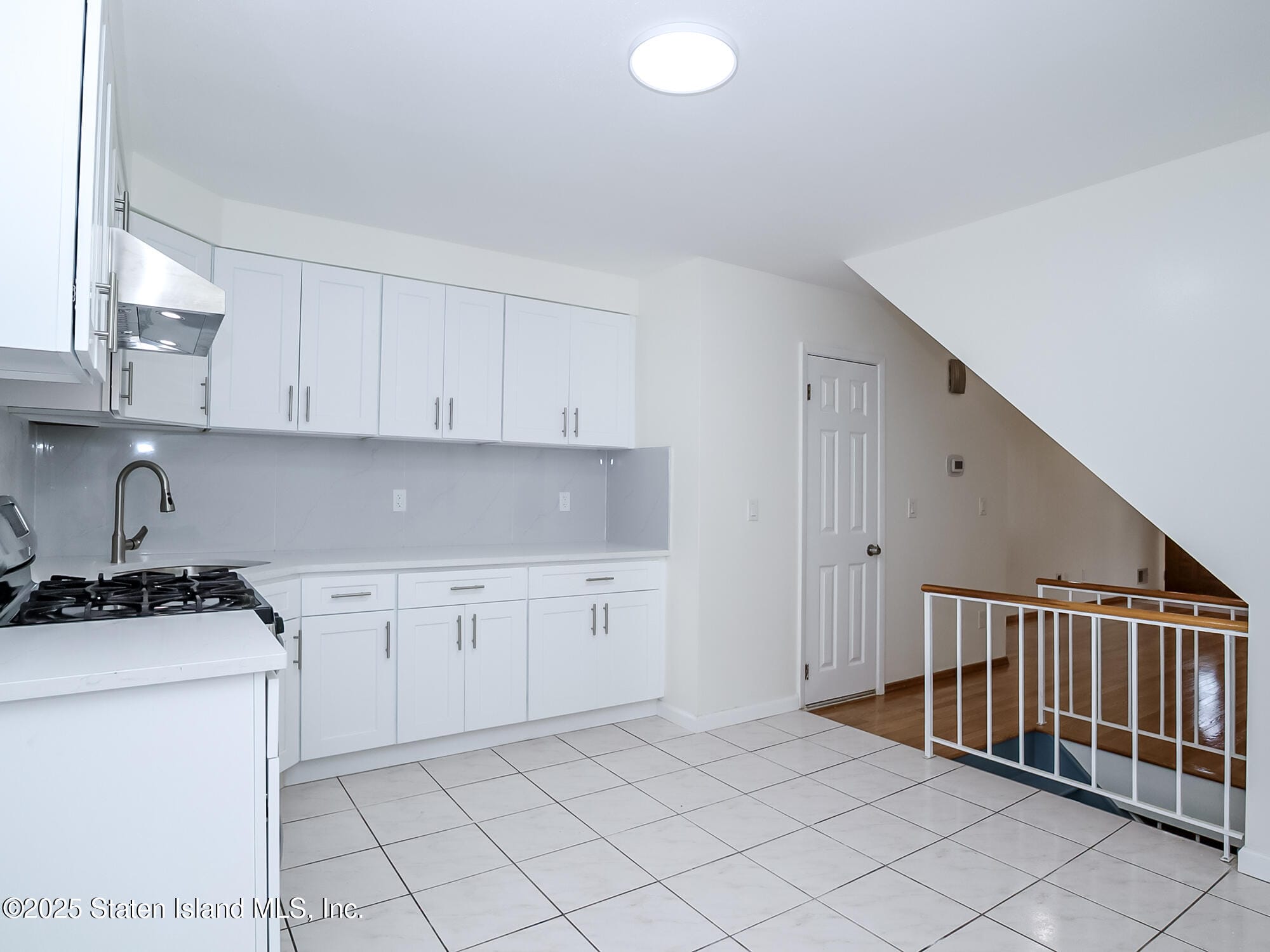 52 Farrell Court, Staten Island, NY, 10306 image 9