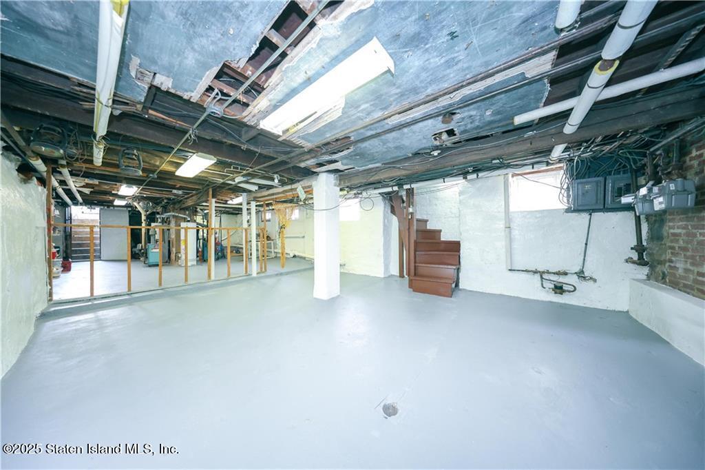 212 Saint Marys Avenue, Staten Island, NY, 10305 image 33