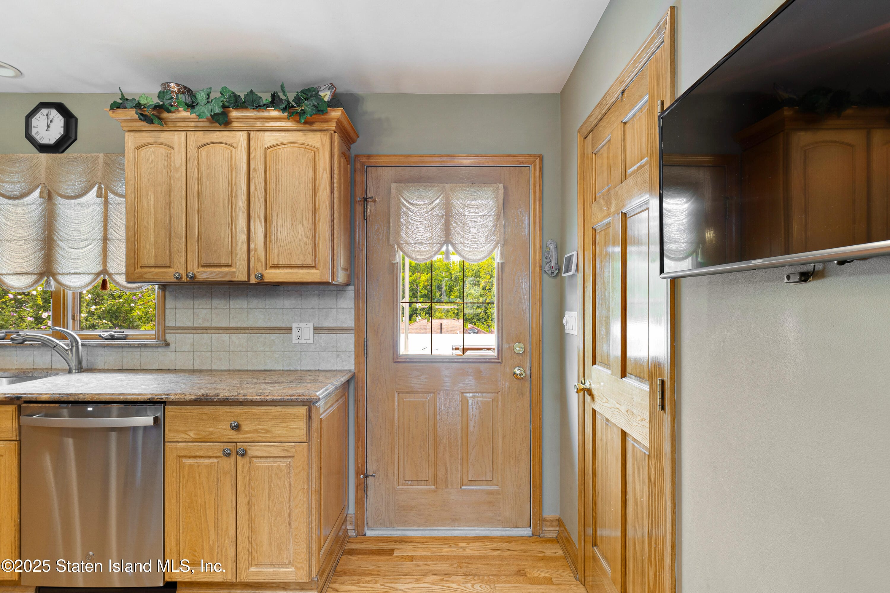 87 Detroit Avenue, Staten Island, NY, 10312 image 14