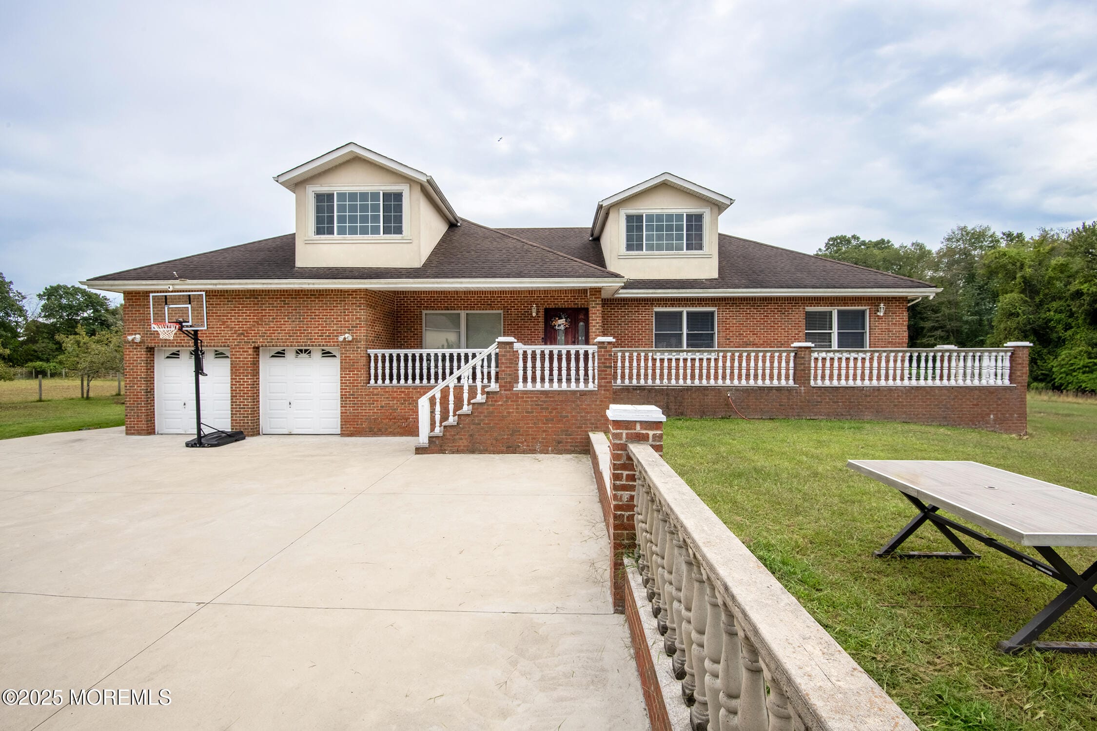 177 W Pleasant Grove Road Image 1