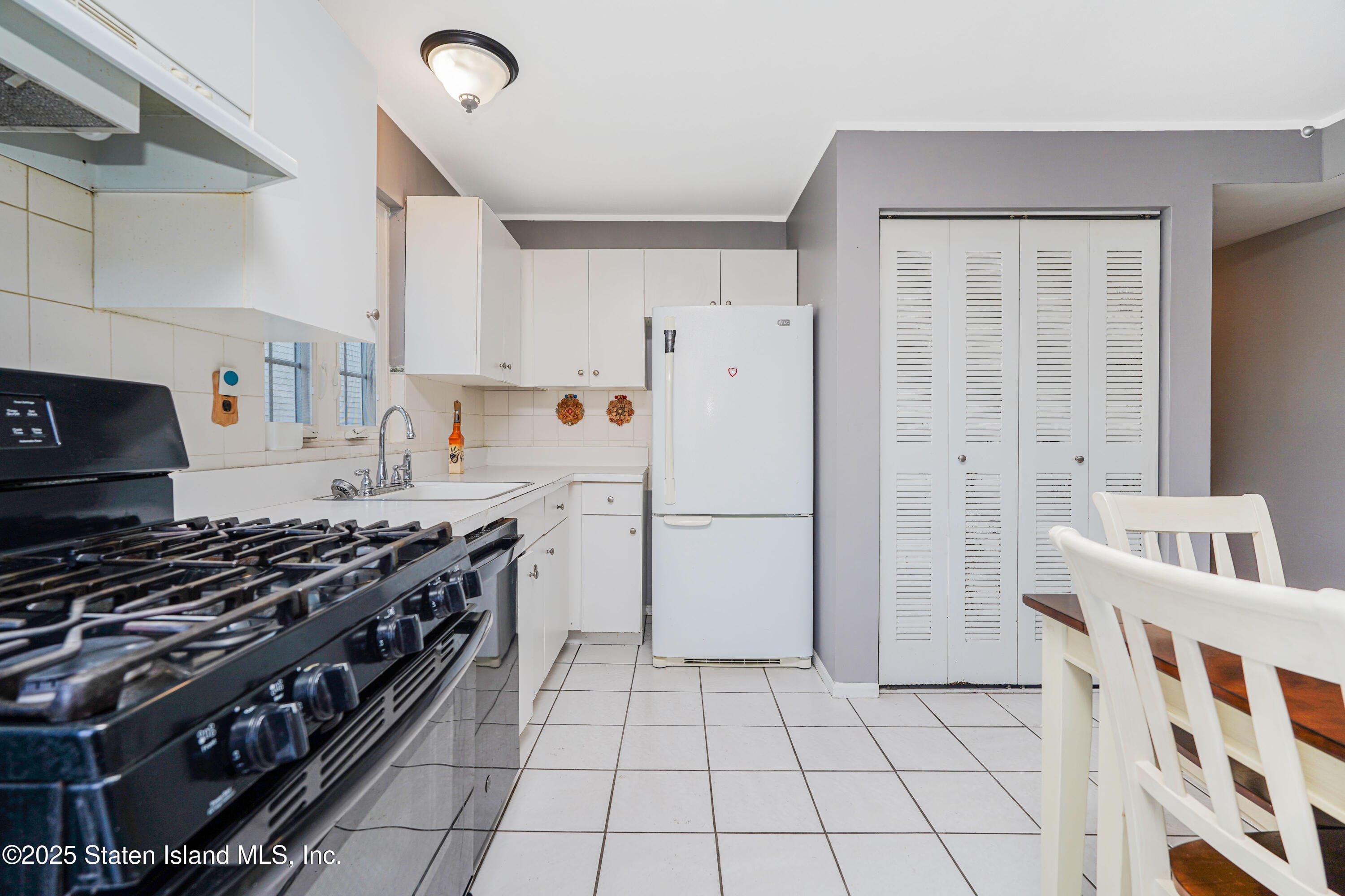 11 Lava Street, Staten Island, NY, 10305 image 10