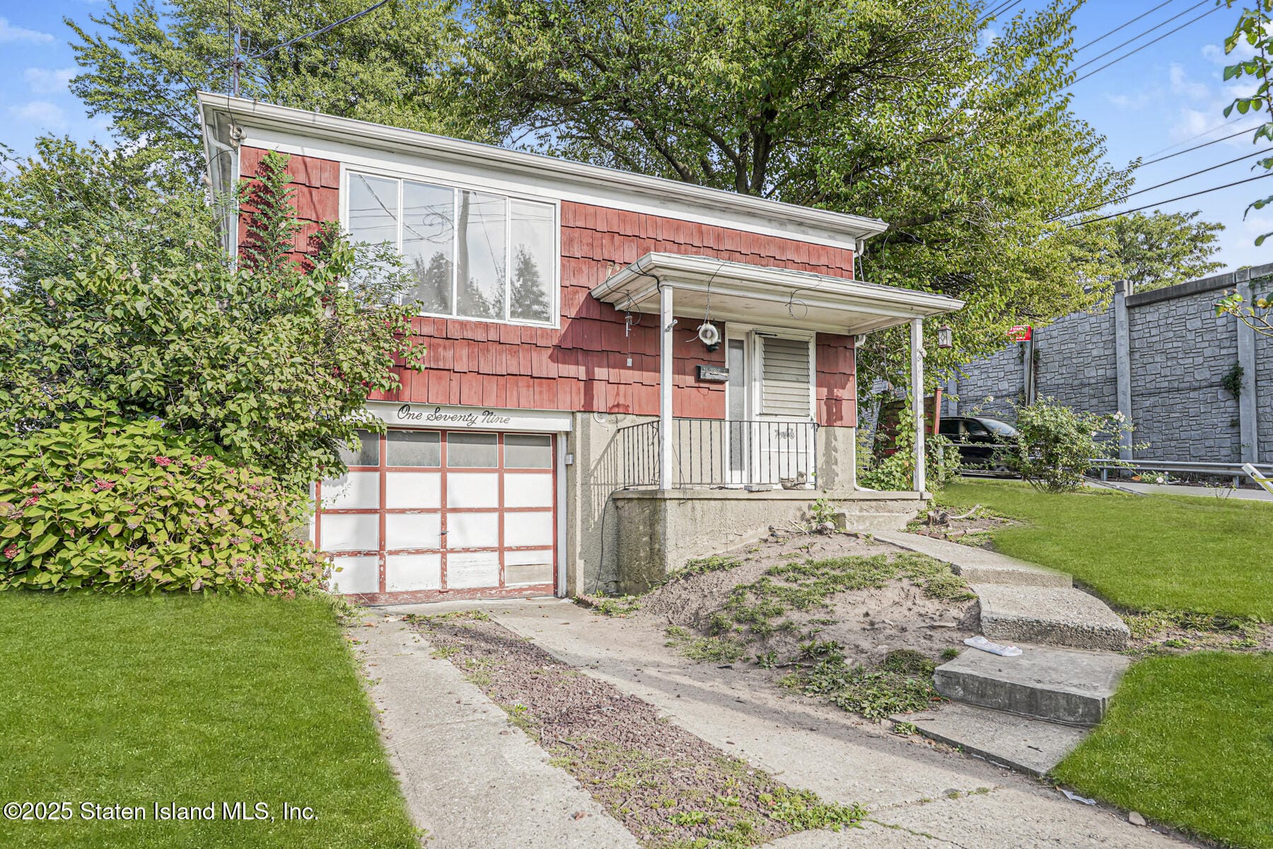 179 Mann Avenue Image 4