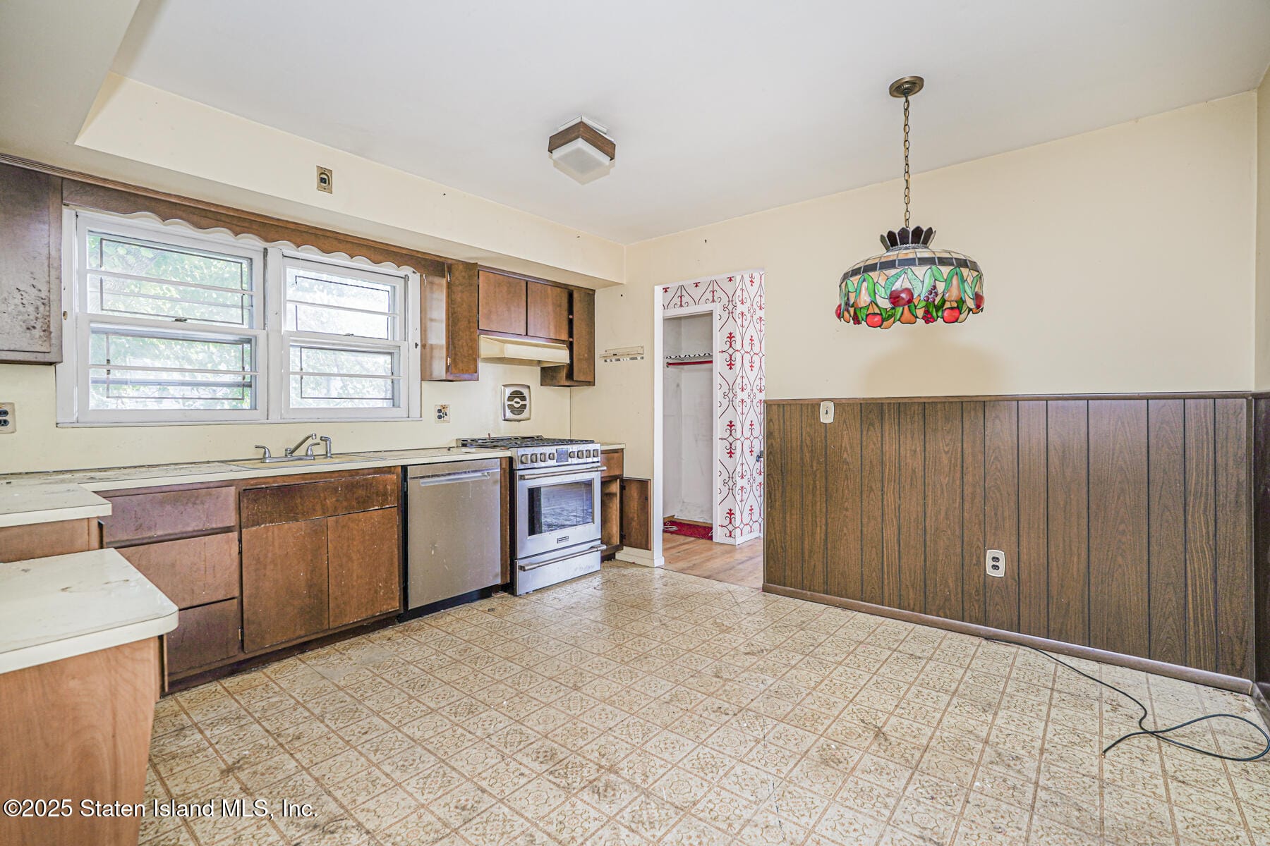 179 Mann Avenue, Staten Island, NY, 10314 image 11