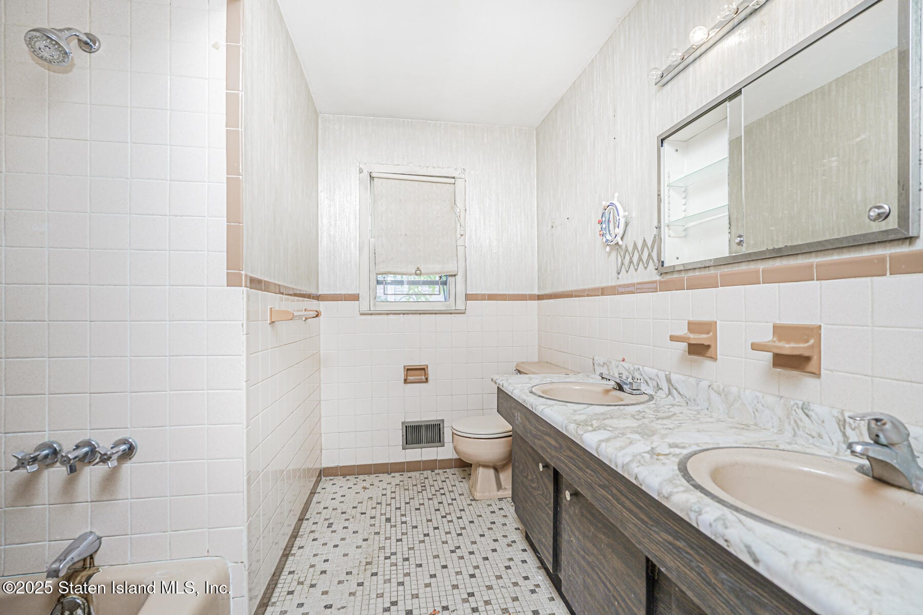 179 Mann Avenue, Staten Island, NY, 10314 image 13