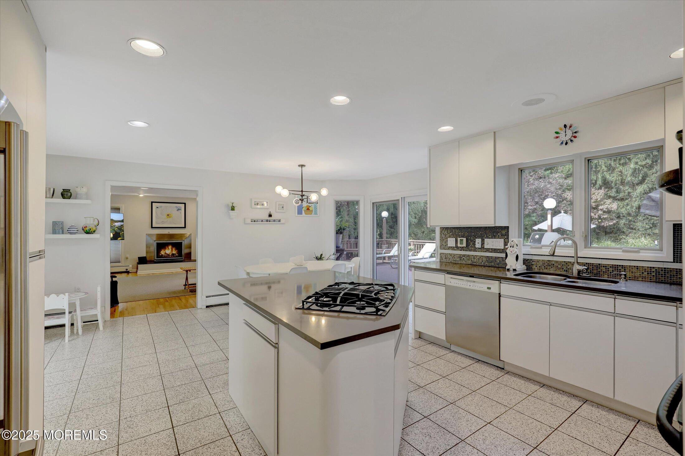 23 Eli Circle, Morganville, NJ, 07751 image 16