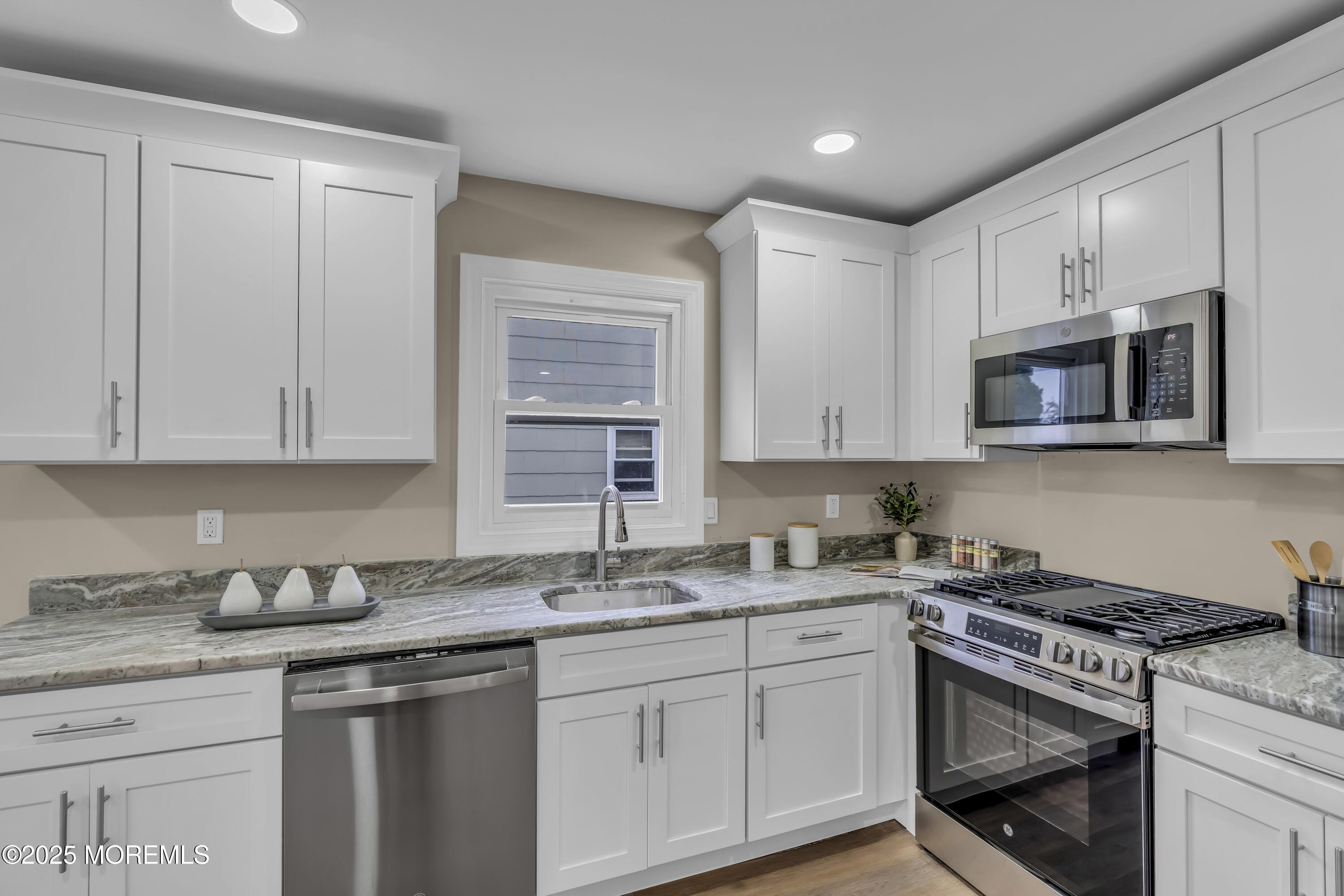 18 Gower Road Image 3