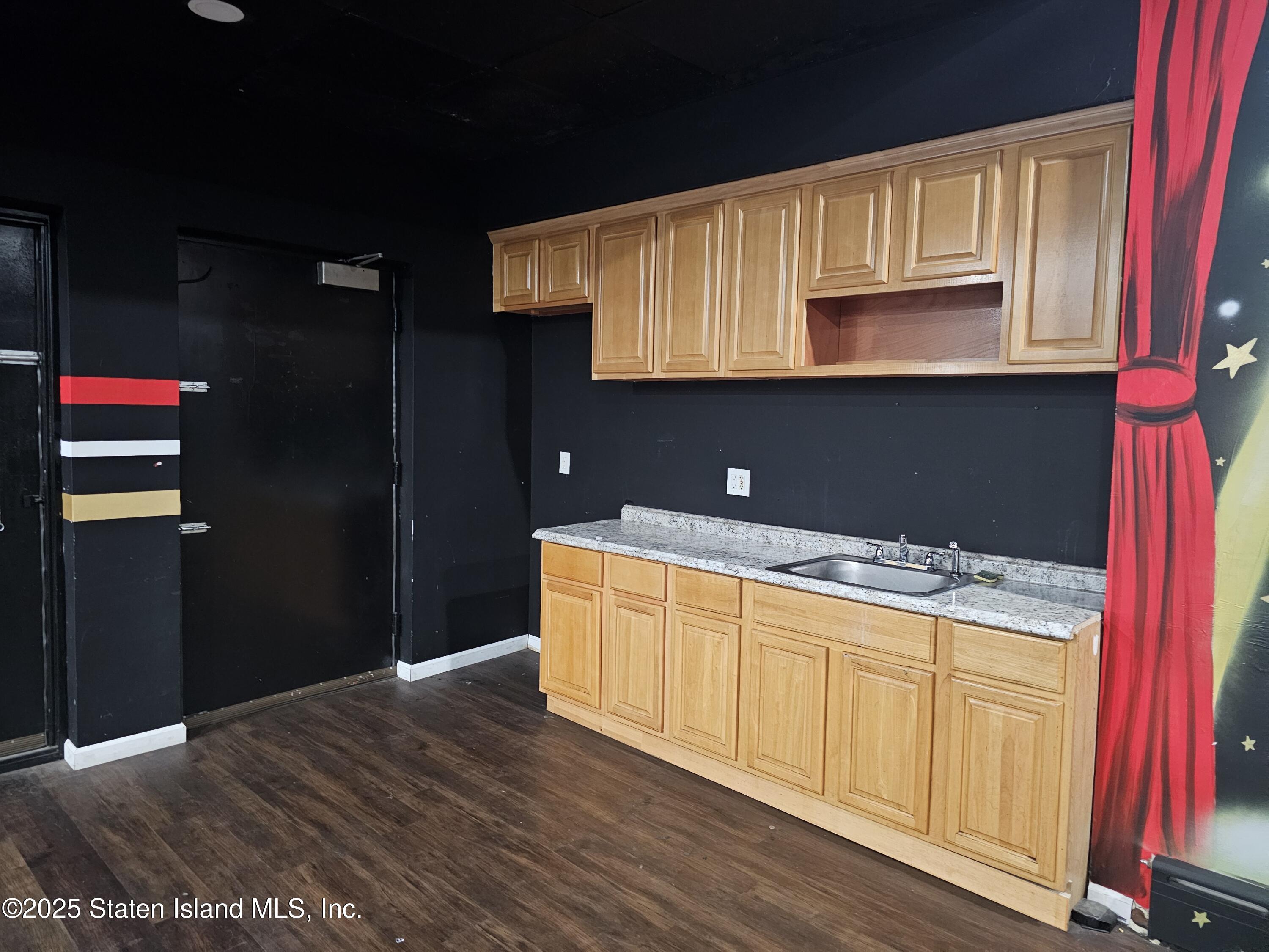 446 Jersey Street, Staten Island, NY, 10301 image 7