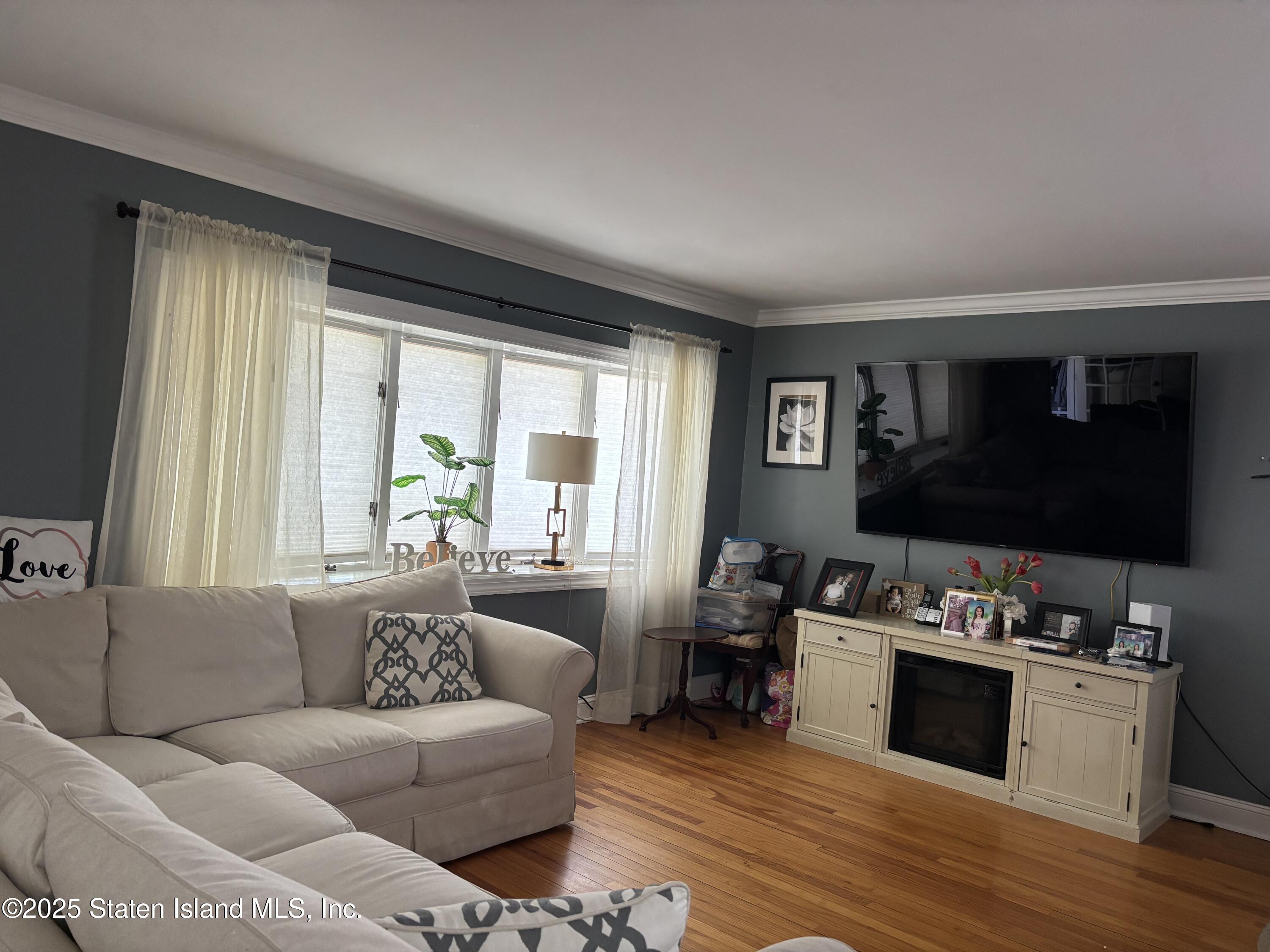 16 Ridgecrest Avenue Image 2