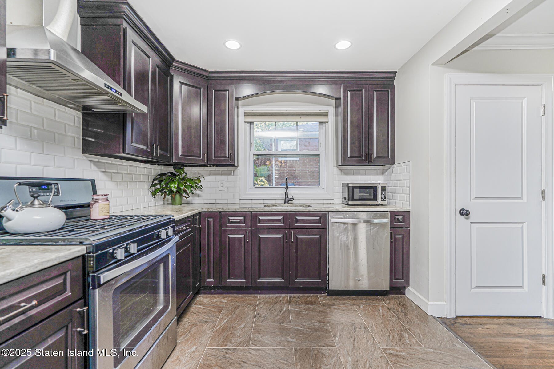 11 Curtis Court, Staten Island, NY, 10310 image 10