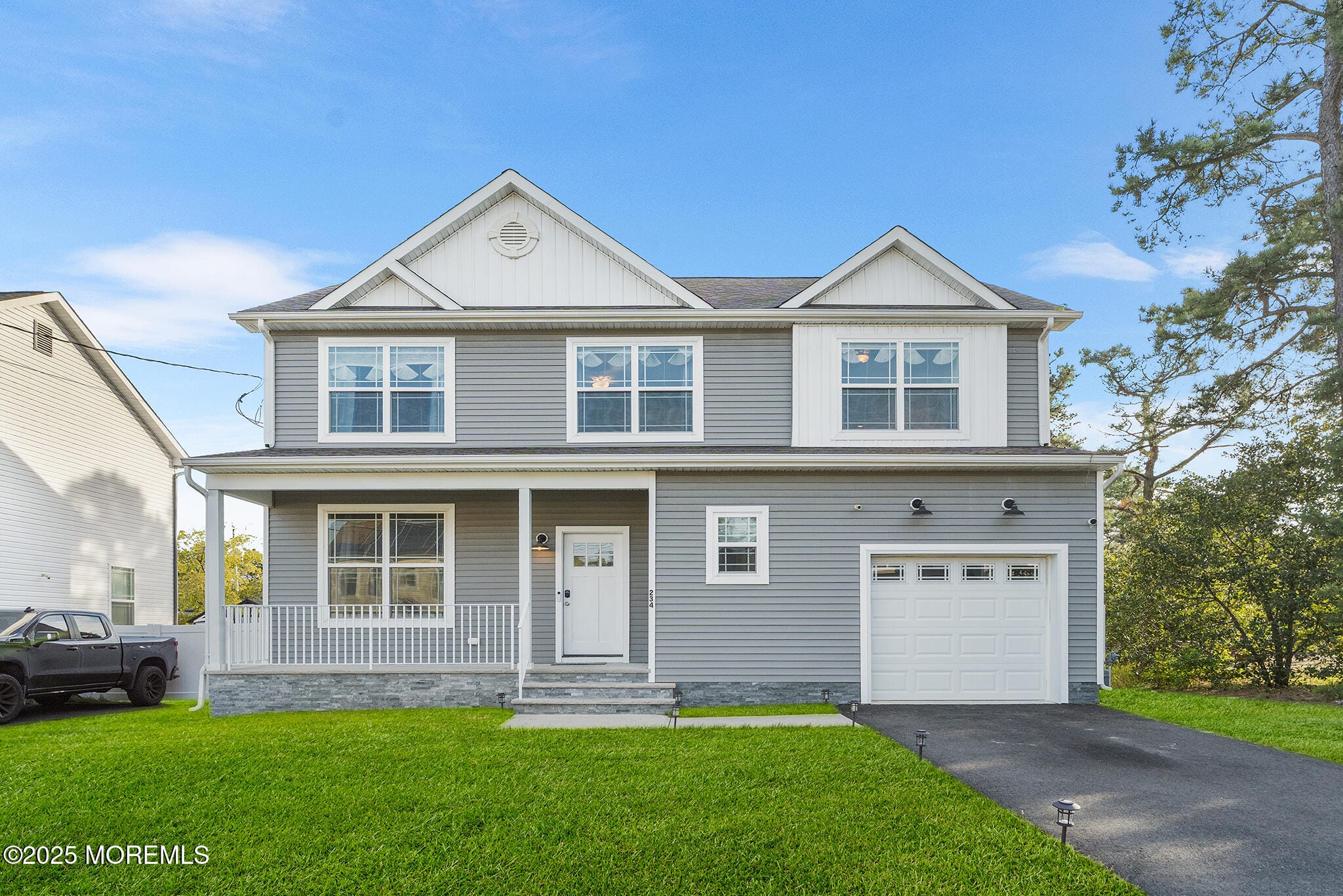 234 2nd Avenue Image 2