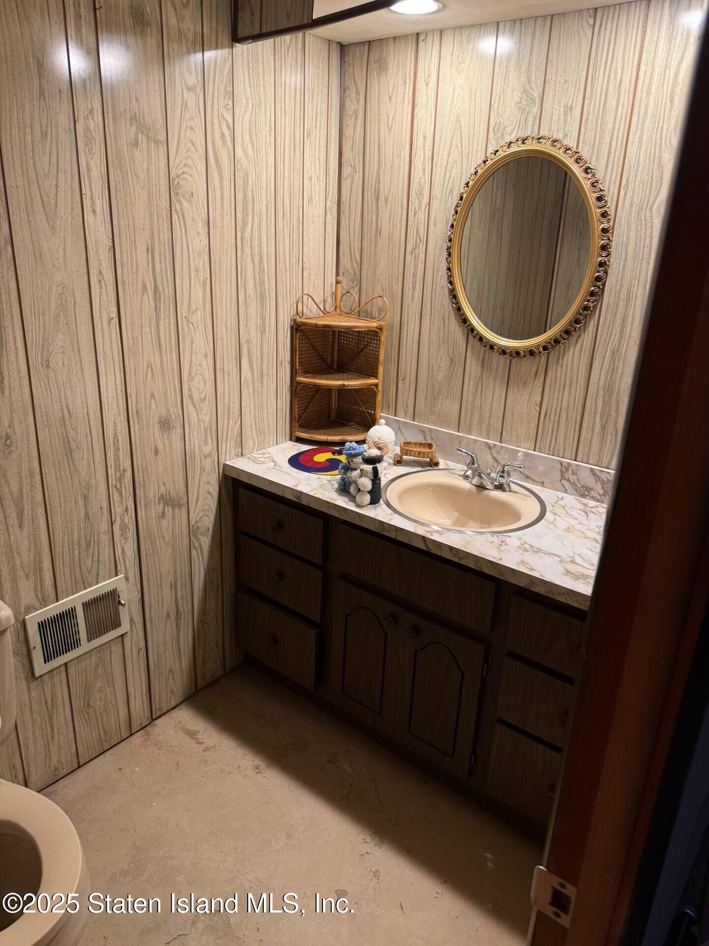 182 Woodbine Avenue, Staten Island, NY, 10314 image 25