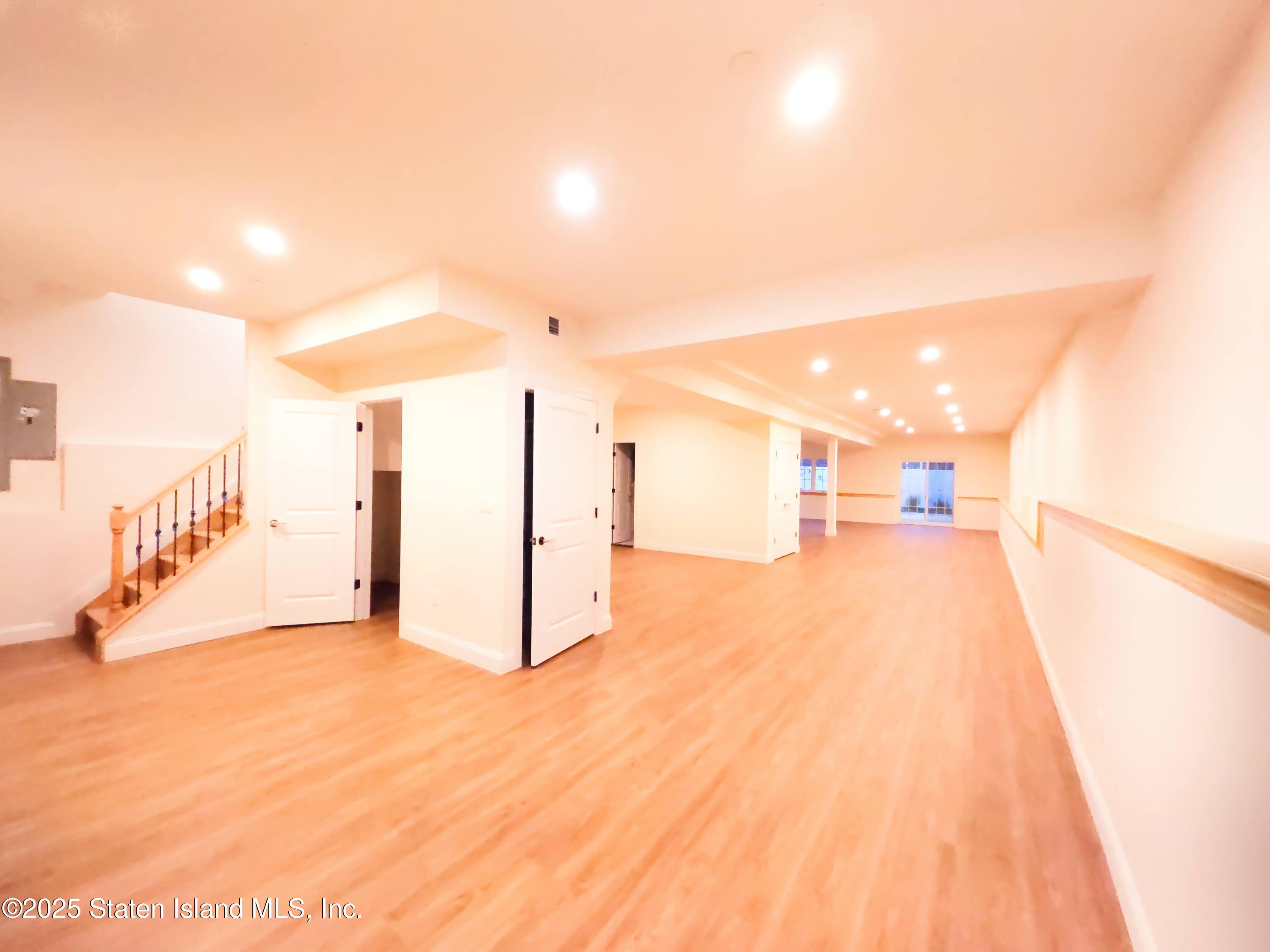 372 Sharon Avenue, Staten Island, NY, 10301 image 29