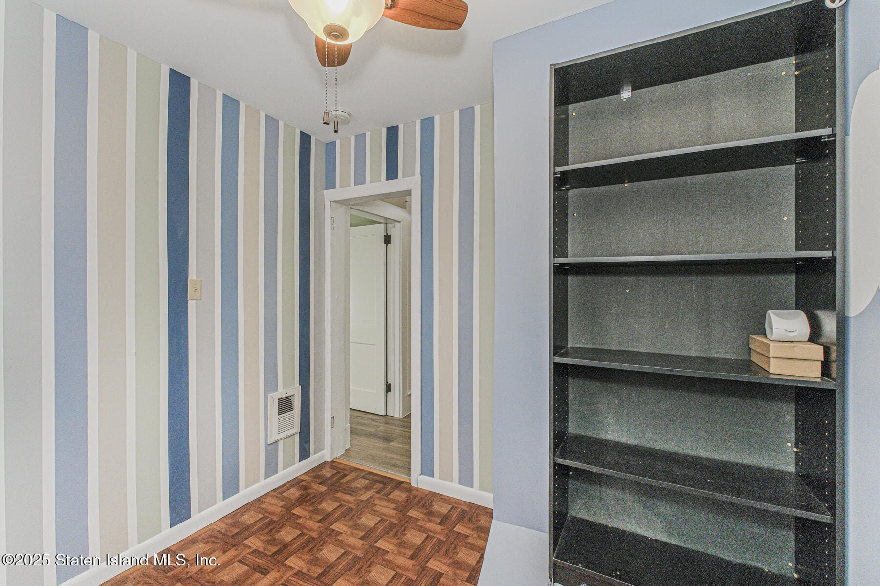 386 N Burgher Avenue, Staten Island, NY, 10310 image 16